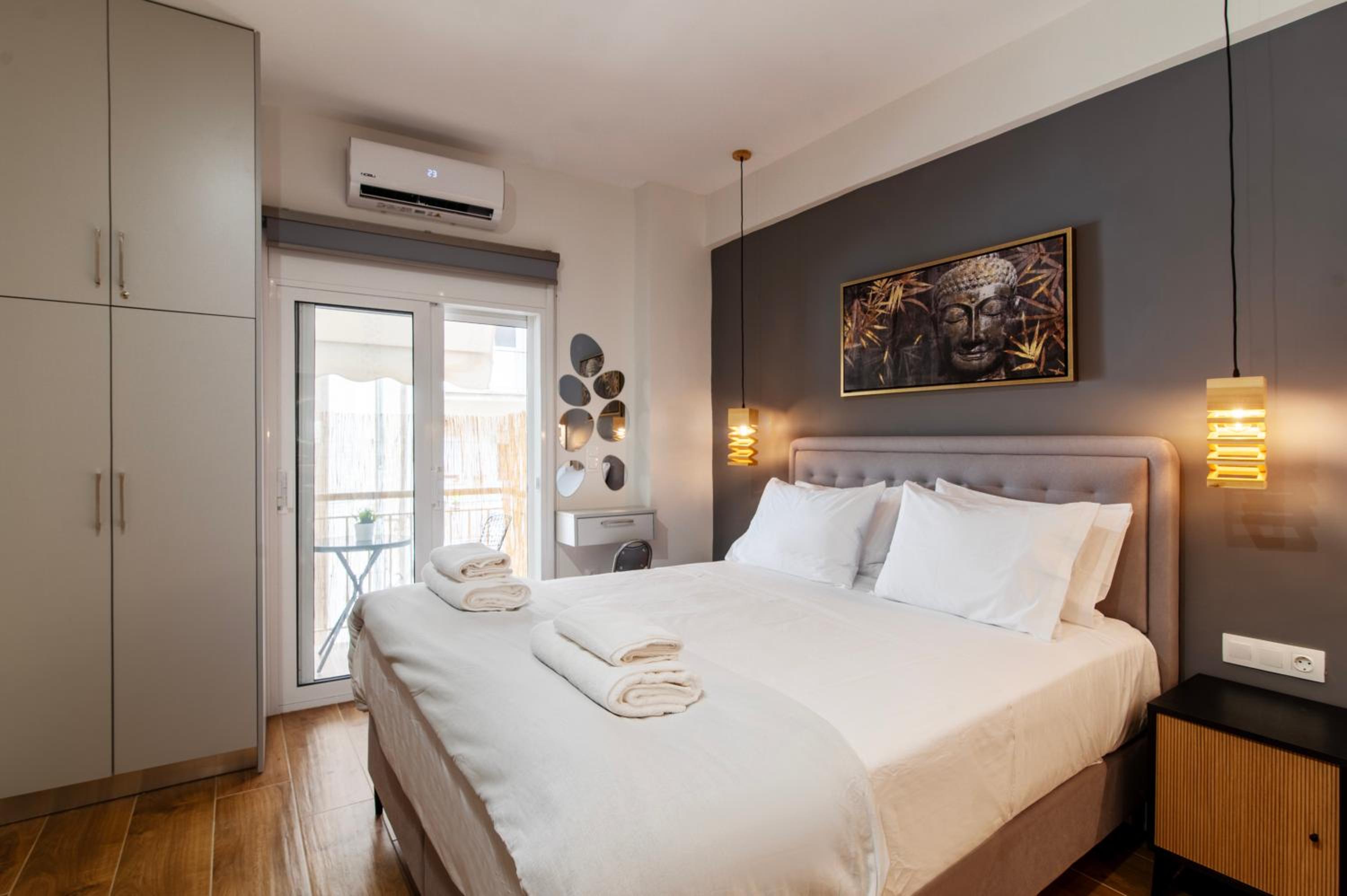 Studio Apartment With Balcony