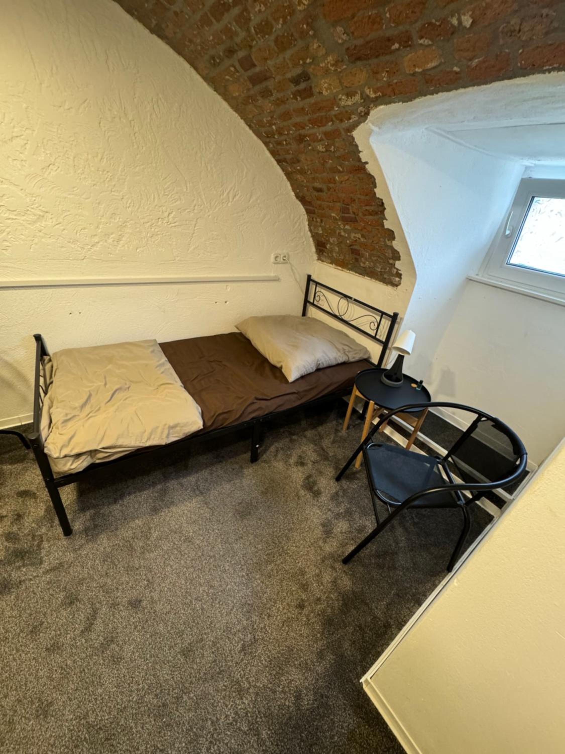 Standard Twin Room photo 3