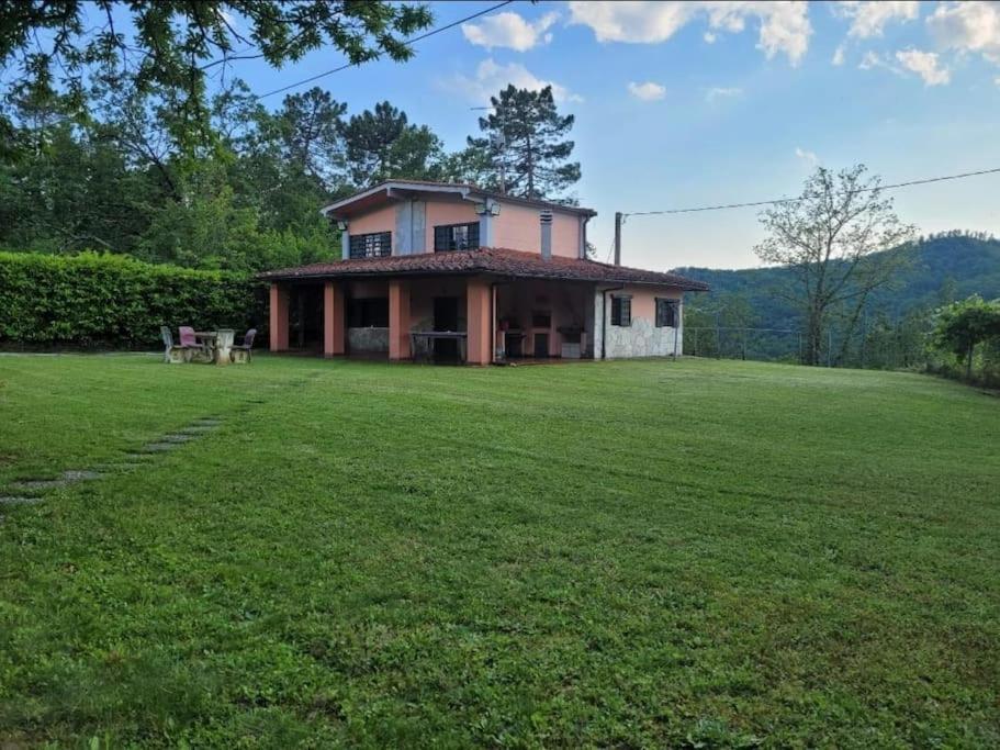 Two-Bedroom House photo 2