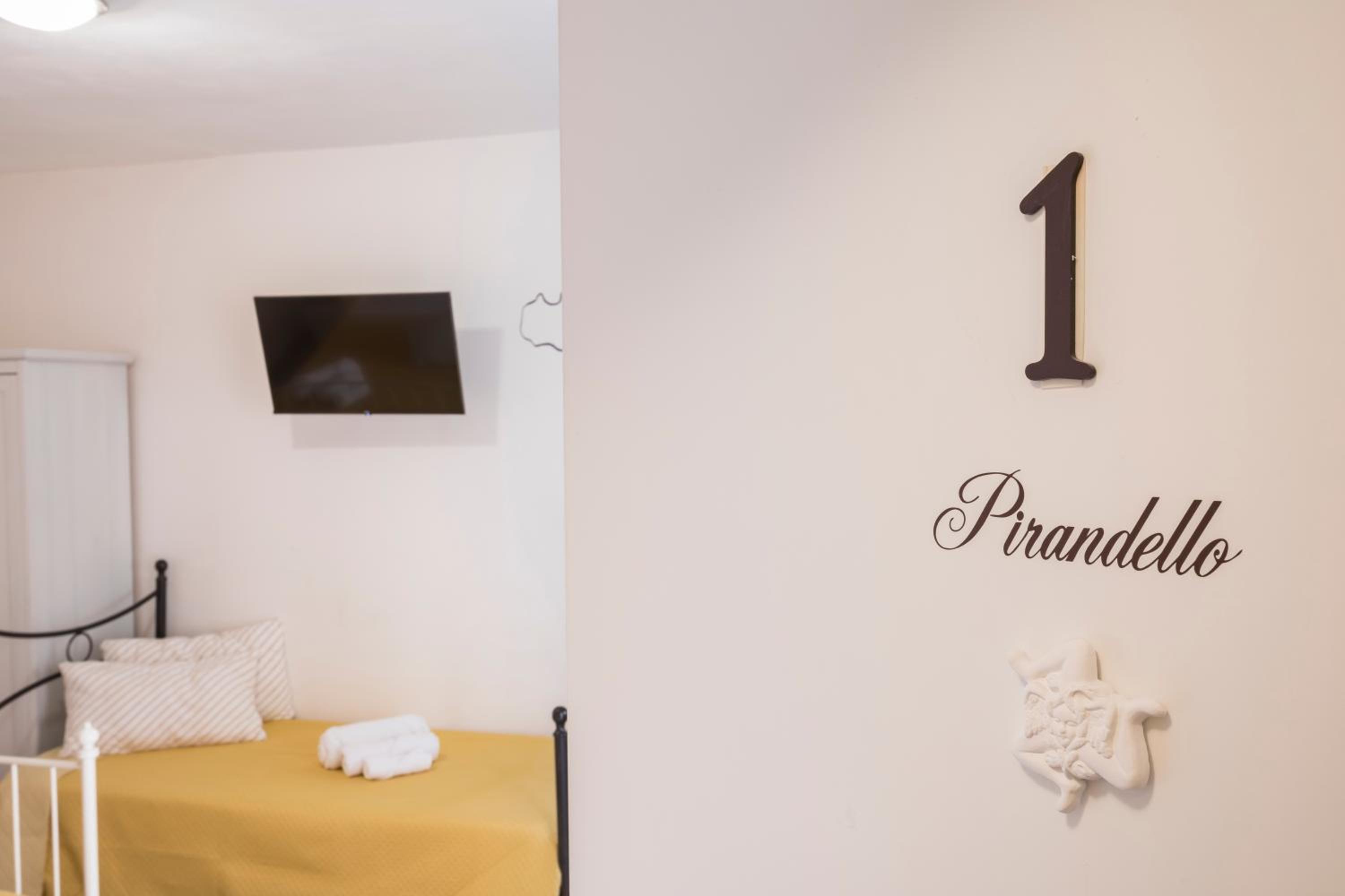 Triple Room with Balcony photo 1