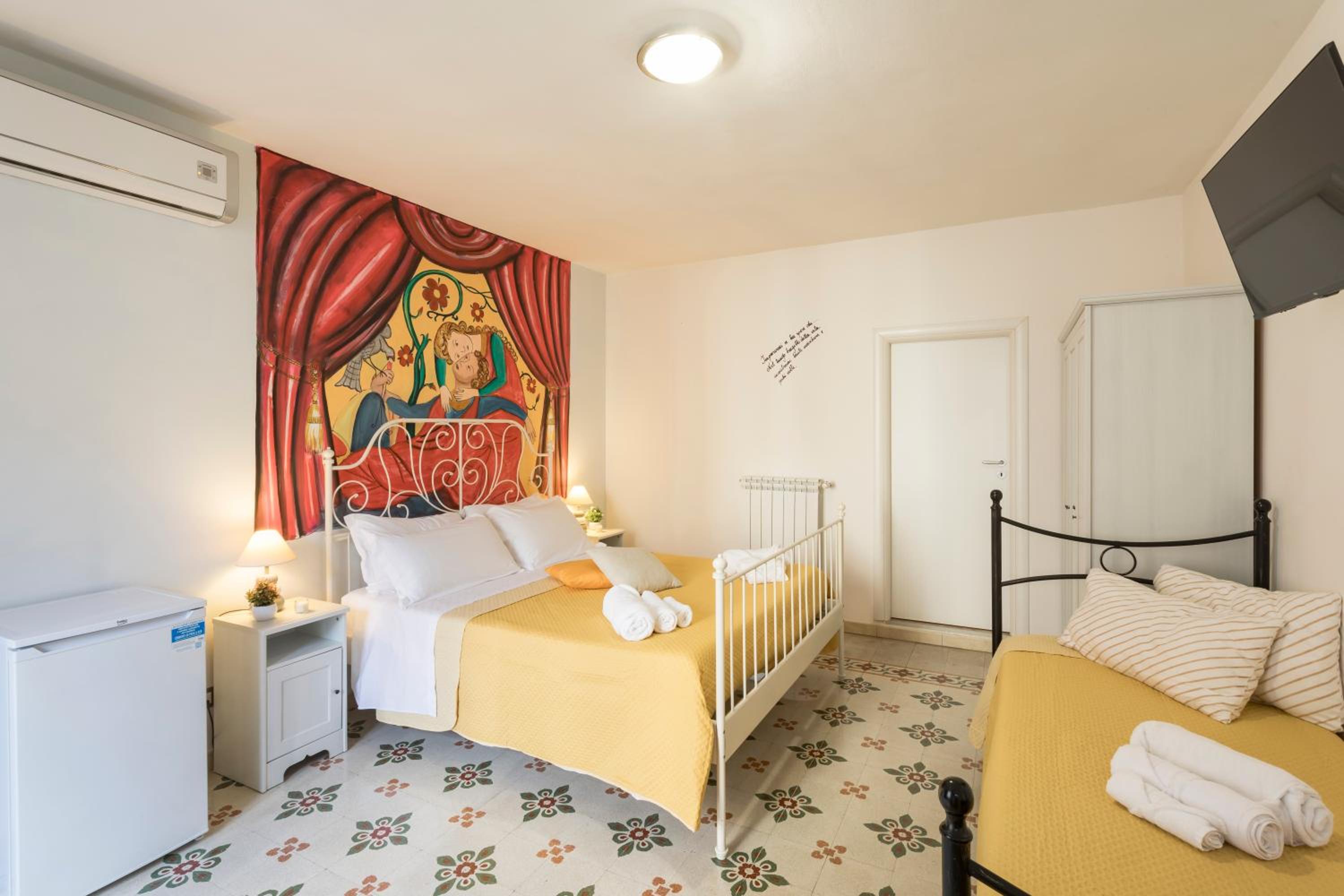 Triple Room with Balcony photo 3
