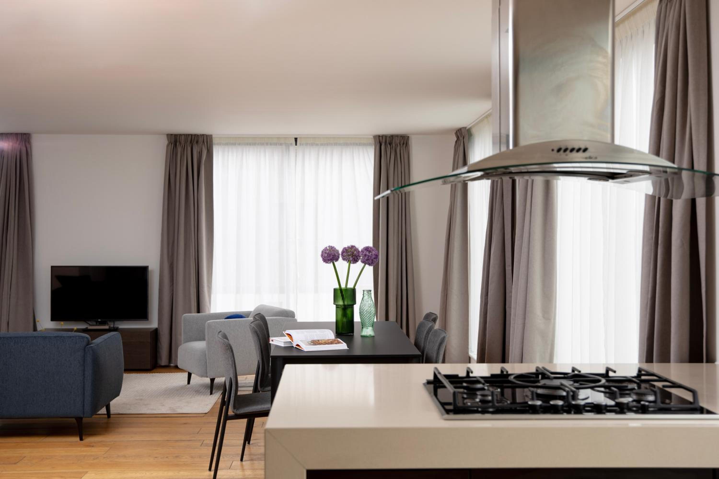 Signature Apartment - 3 Bedroom - Roof Terrace - Kitchen photo 1