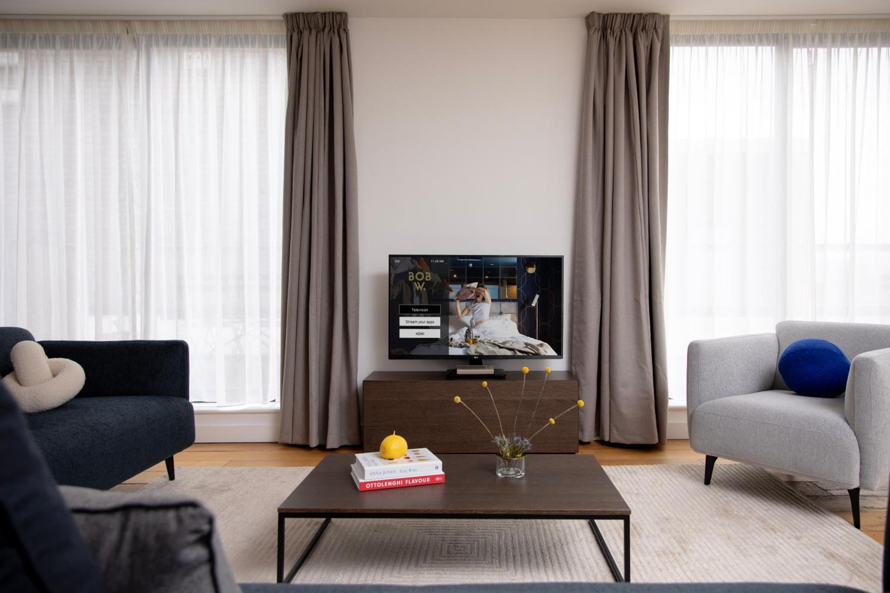Signature Apartment - 3 Bedroom - Roof Terrace - Kitchen photo 2