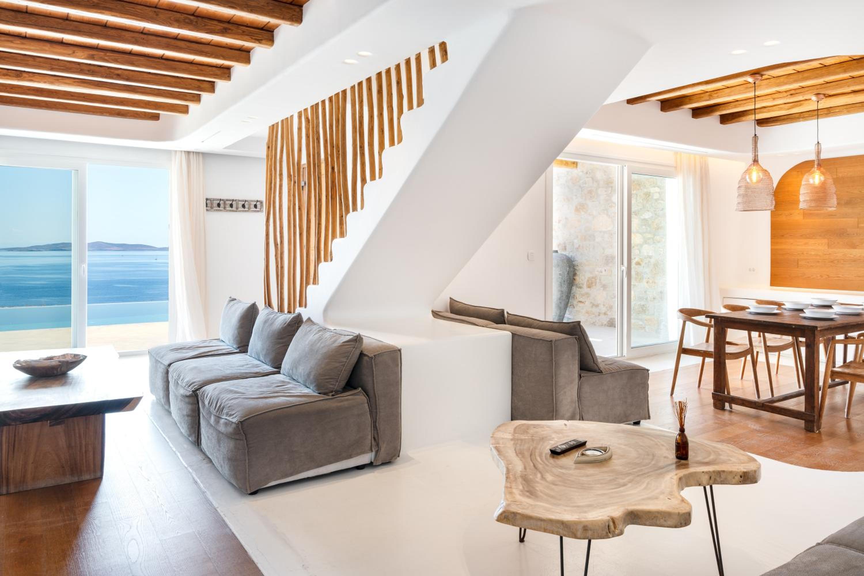 Villa With Sea View photo 3
