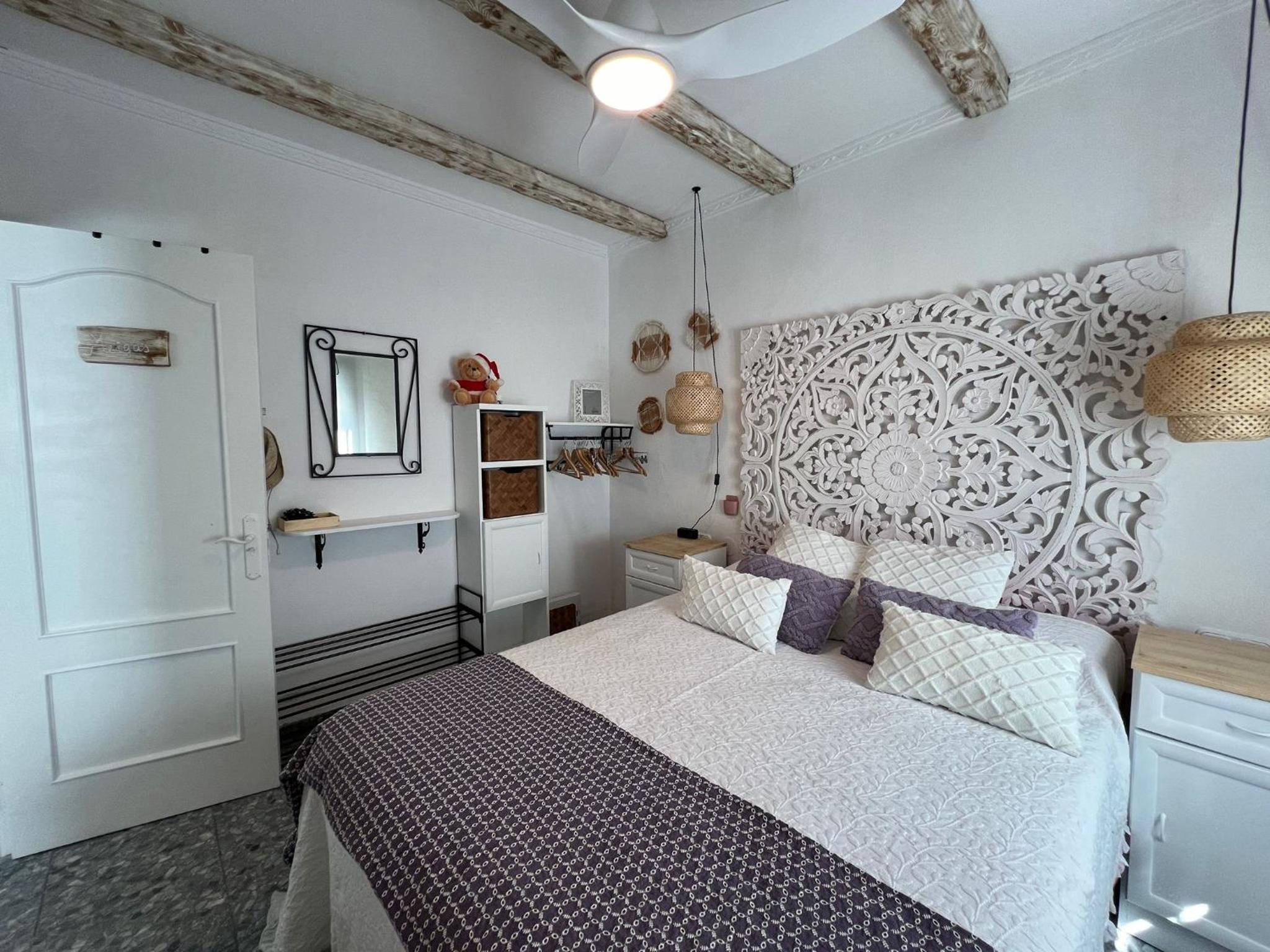 Four-Bedroom House photo 2
