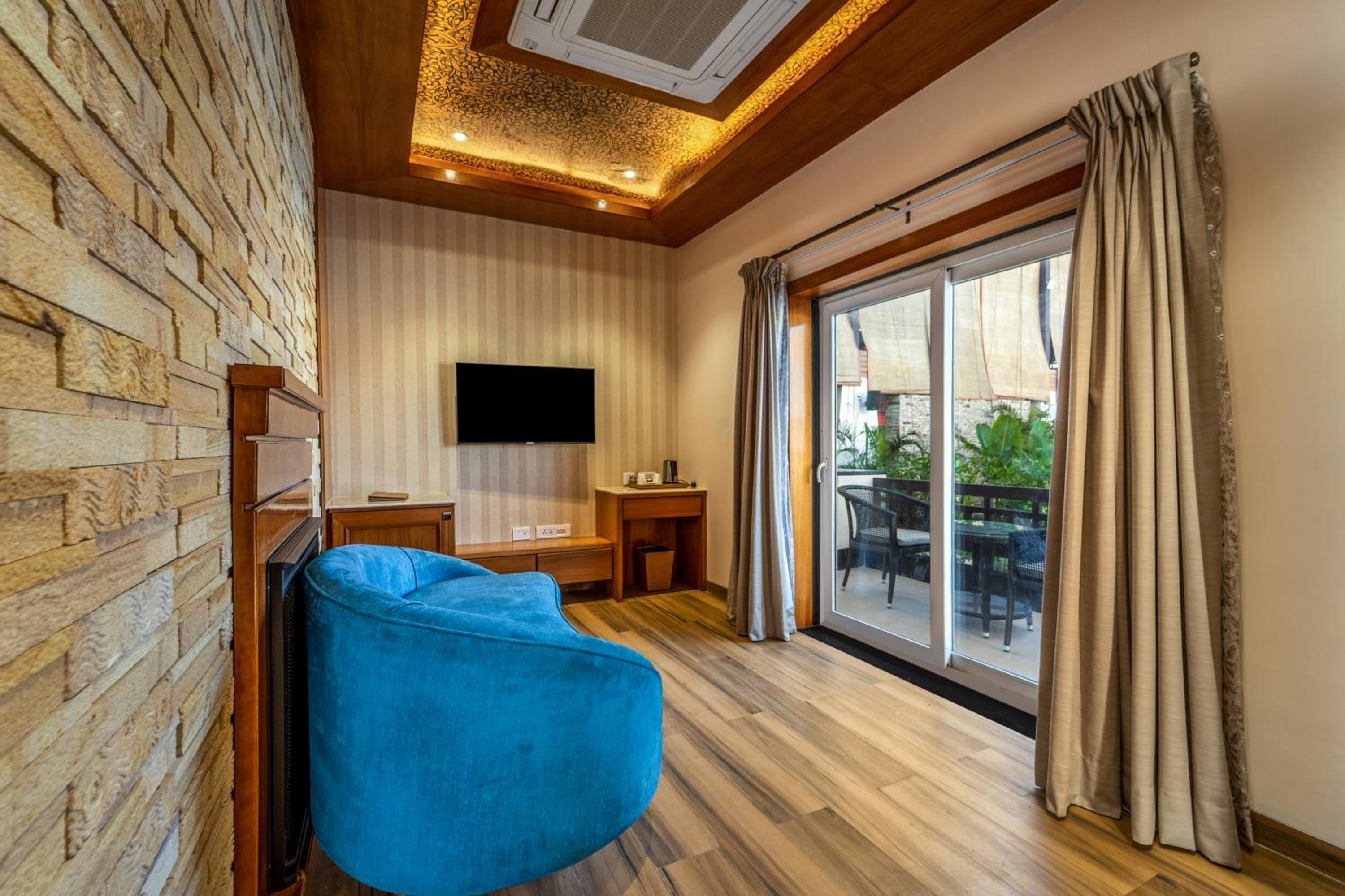 HoneyMoon Cottage Double Bed - Photo 4