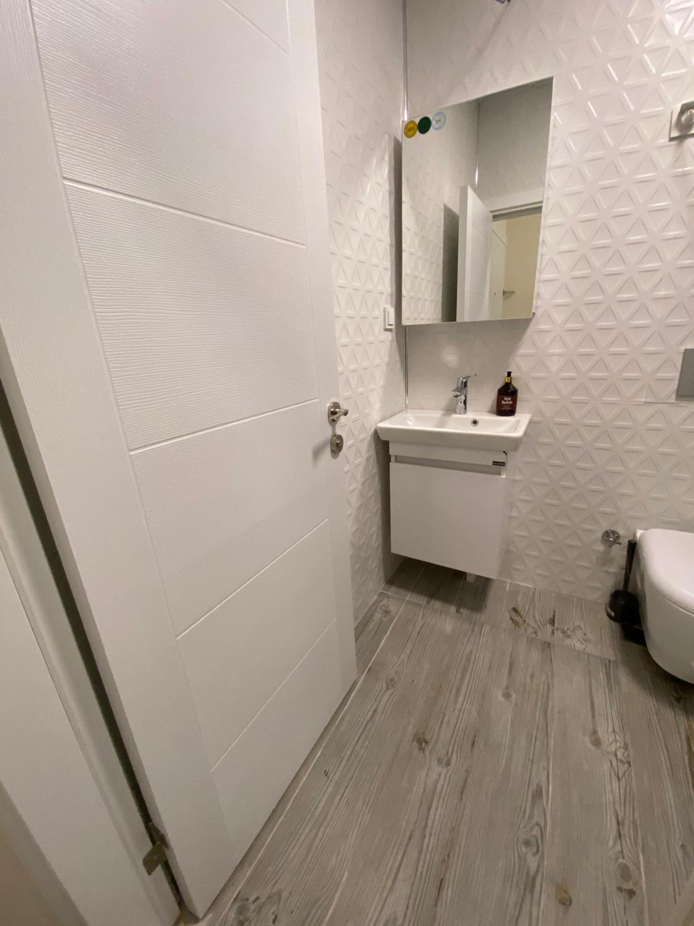 Triple Room with Private Bathroom photo 2
