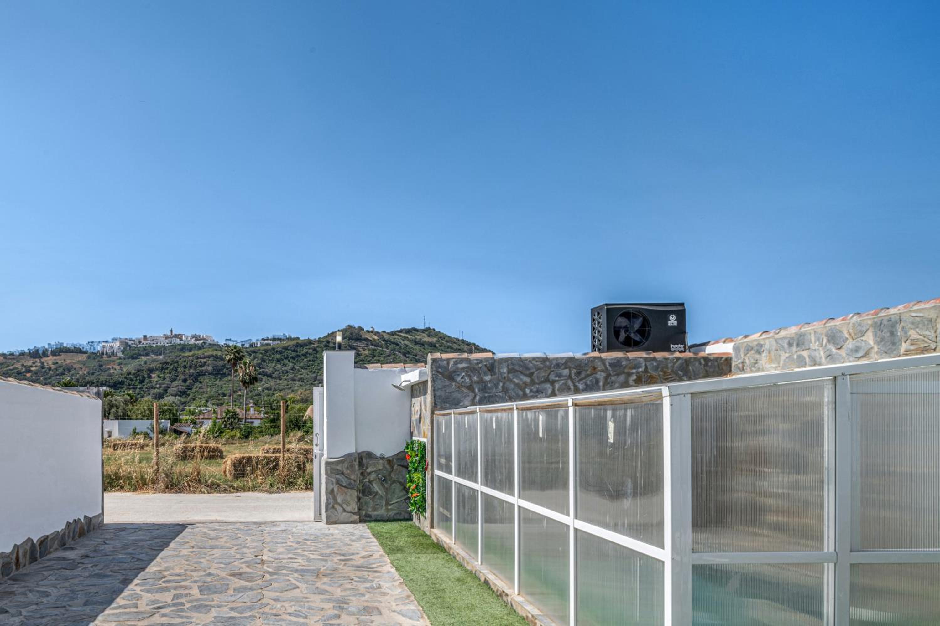 Apartment with Terrace photo 3