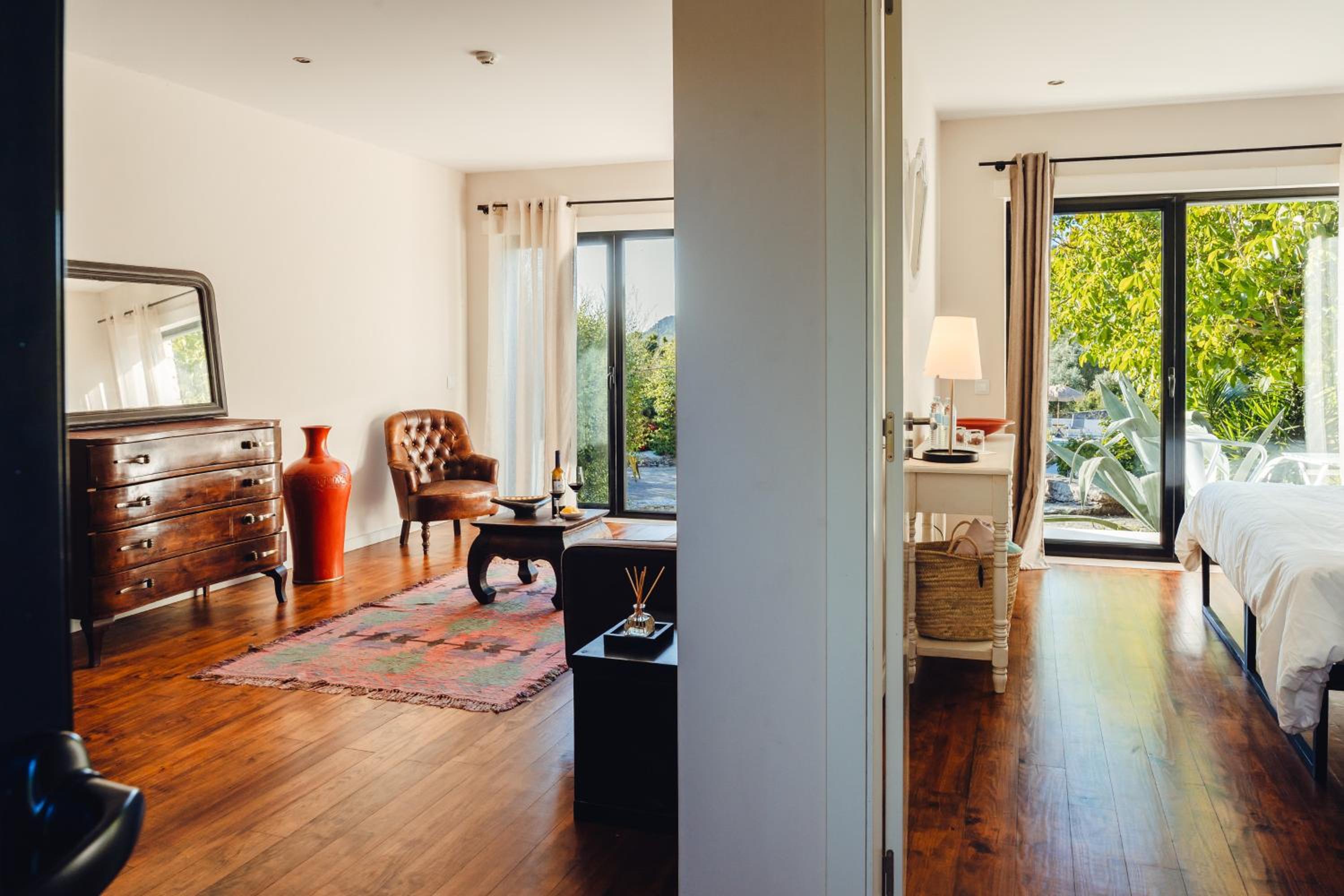 Suite with Garden View