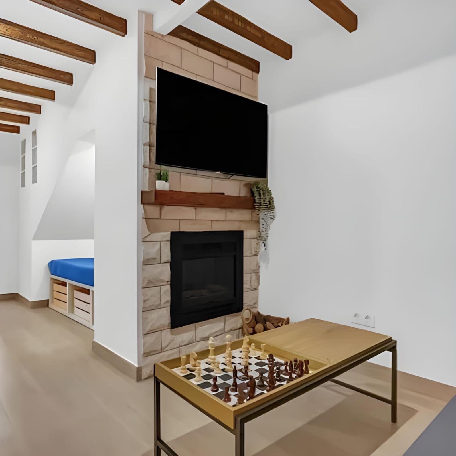 One-Bedroom House photo 2