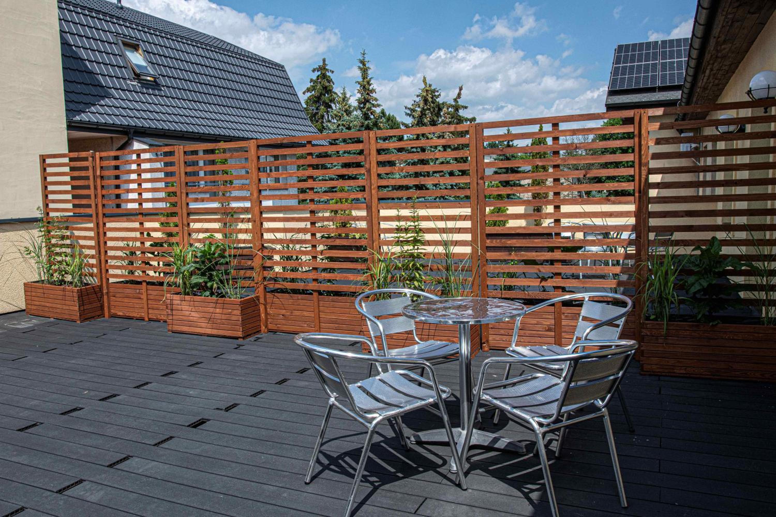 Studio with Terrace - Photo 4