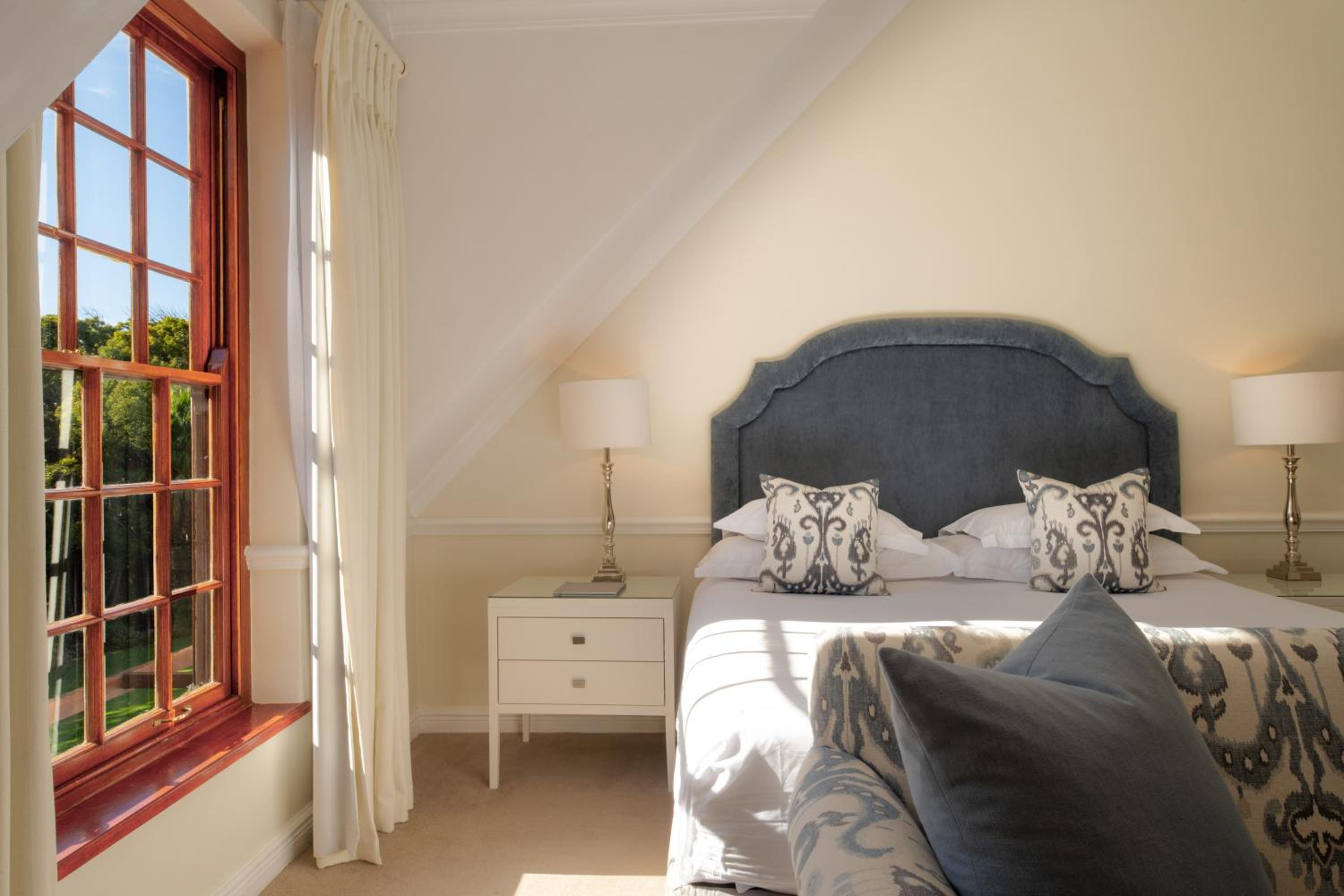 Double or Twin Room - Photo 2