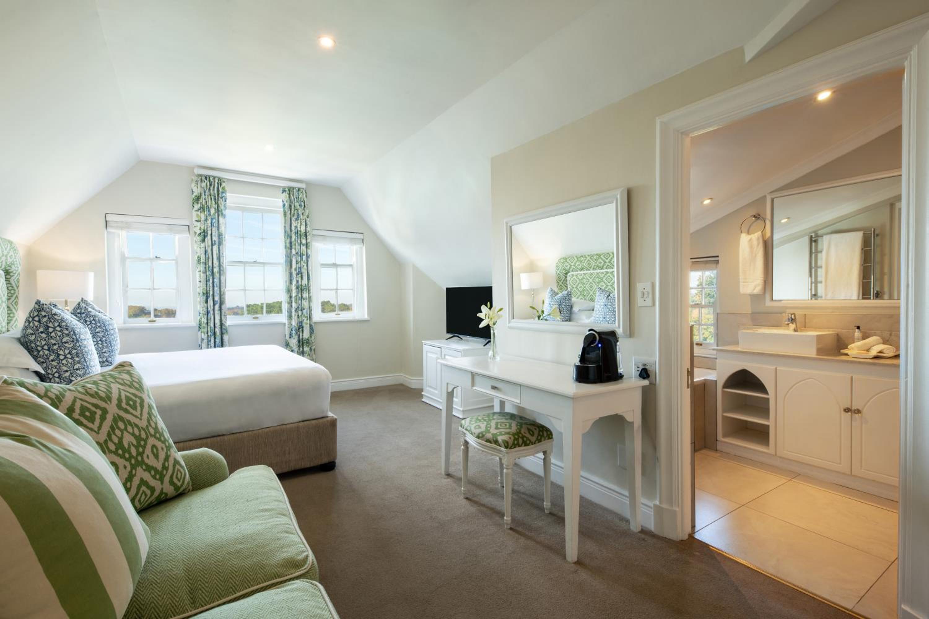 Double or Twin Room - Photo 1