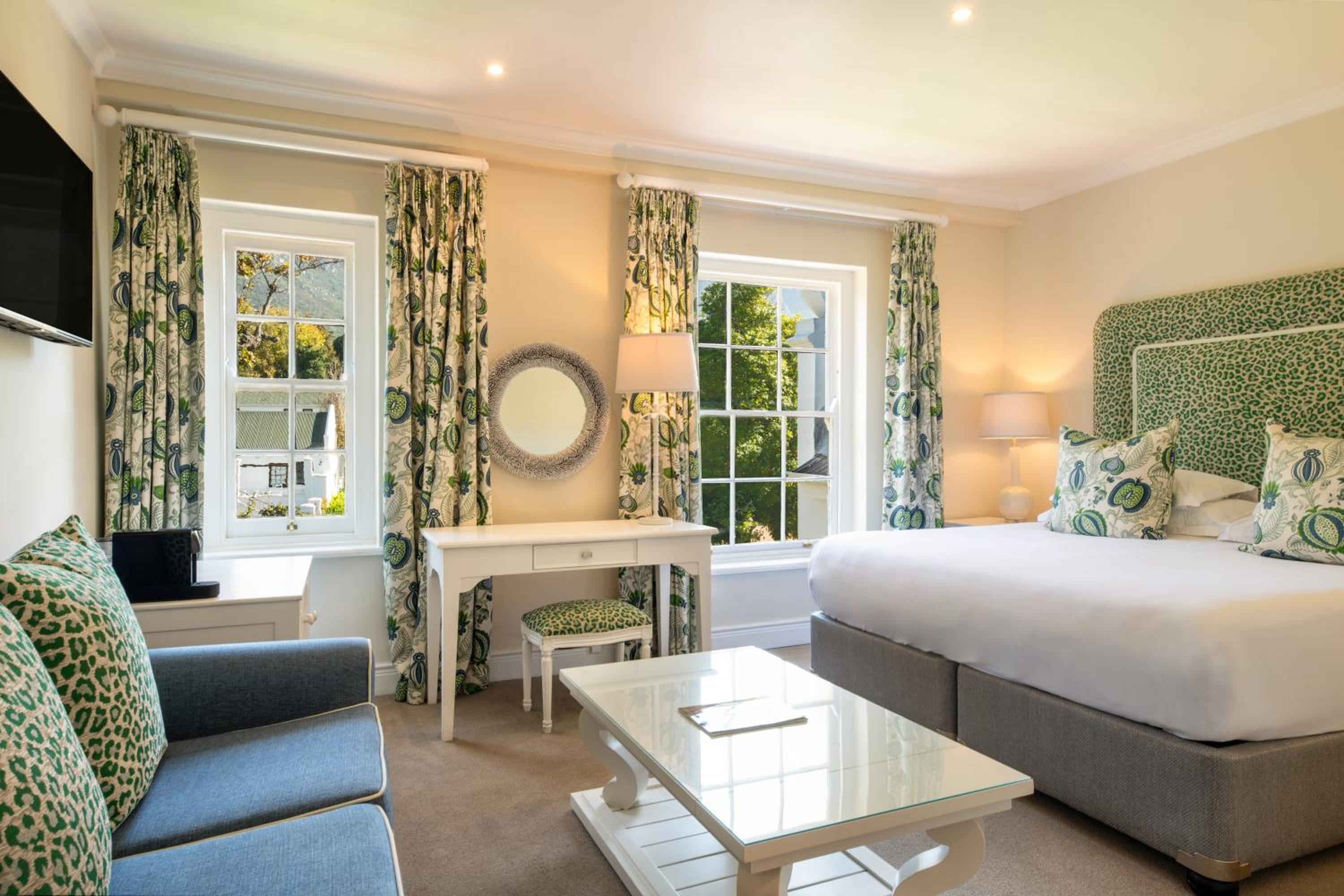 Double or Twin Room - Photo 7