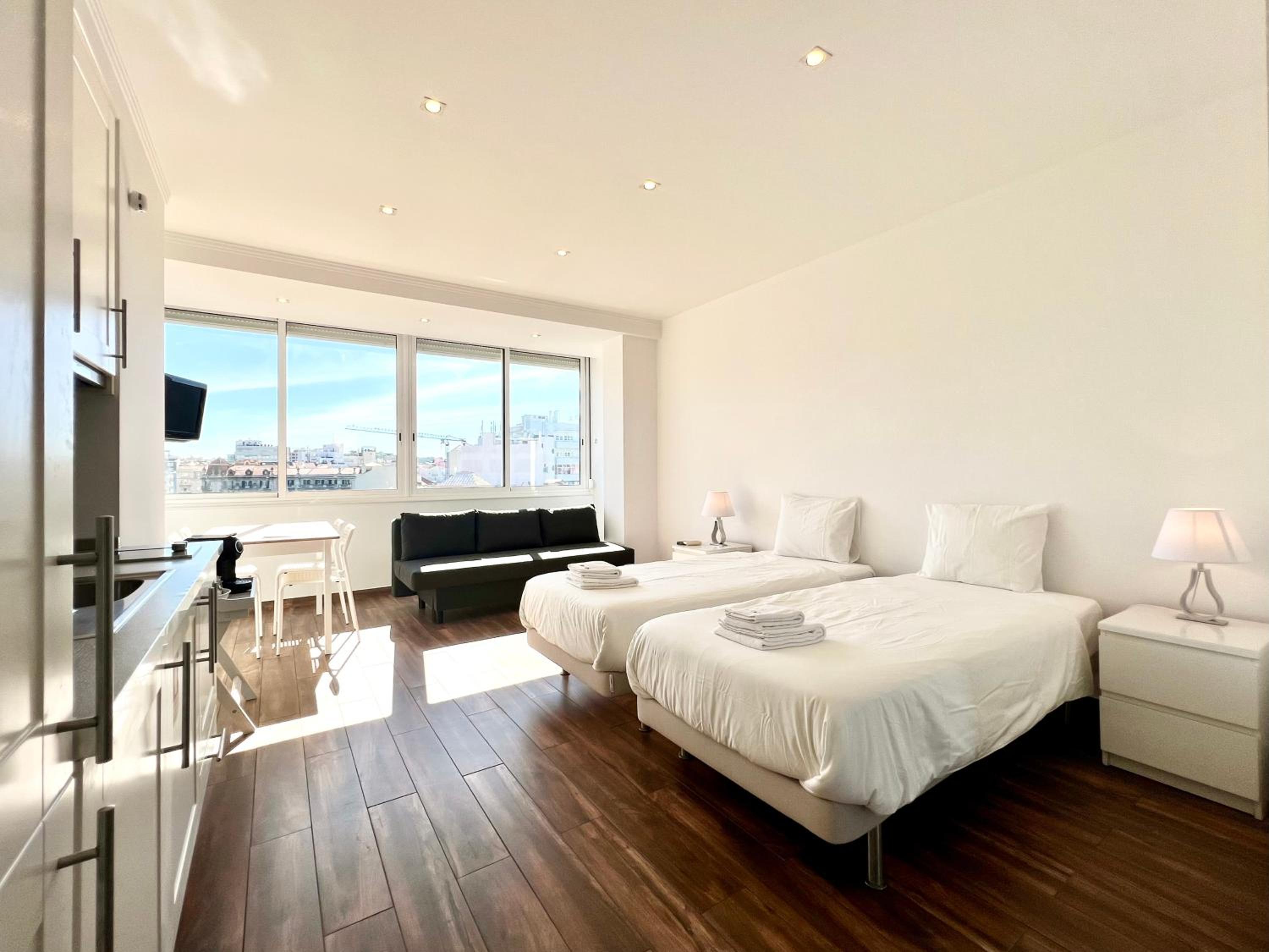 Studio Apartment photo 1