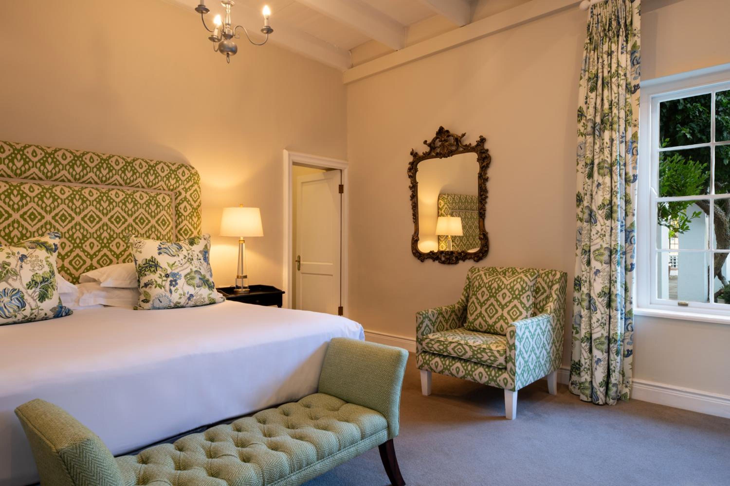 Premier Suite - Photo 1