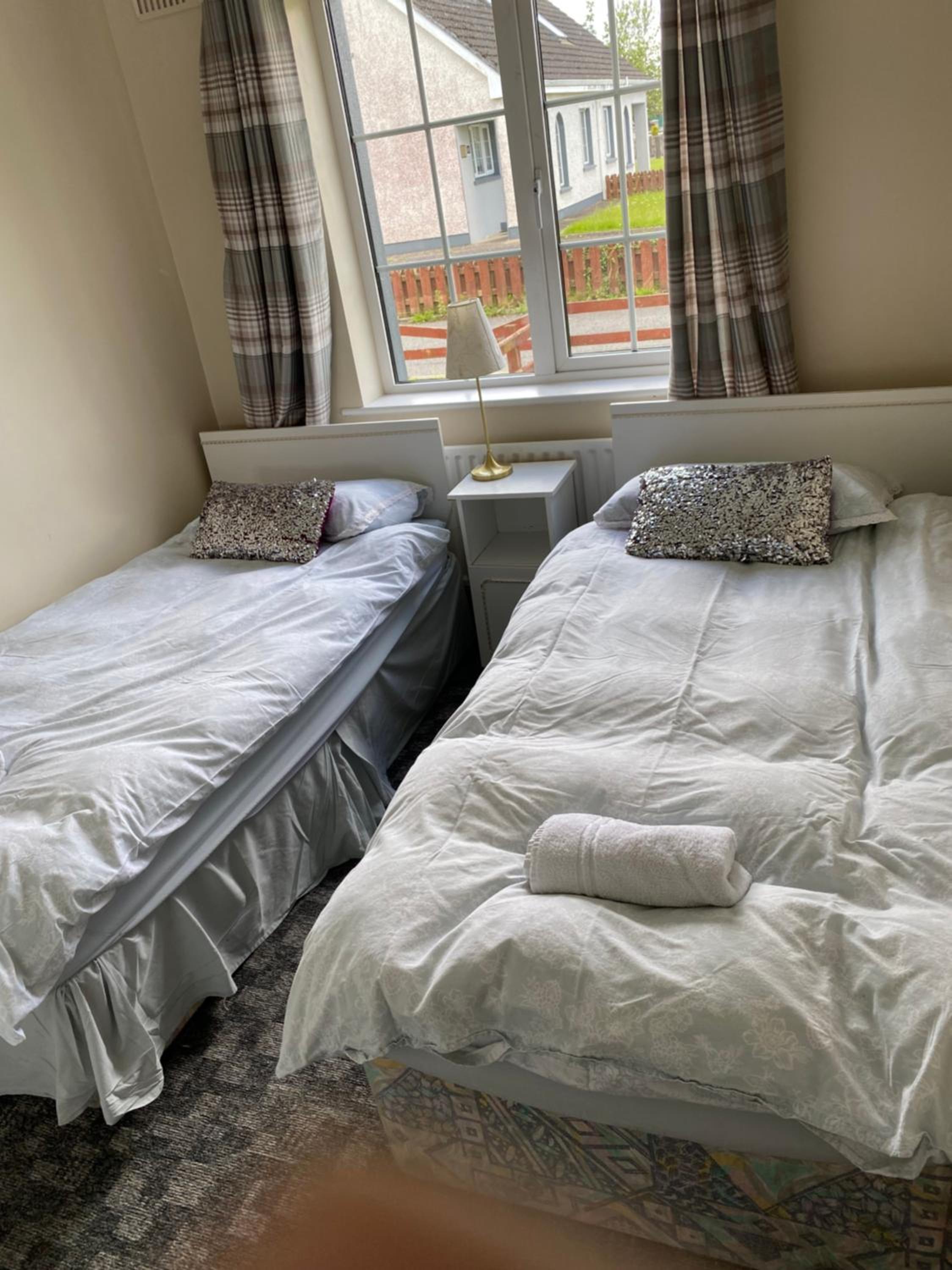 Four-Bedroom House photo 1