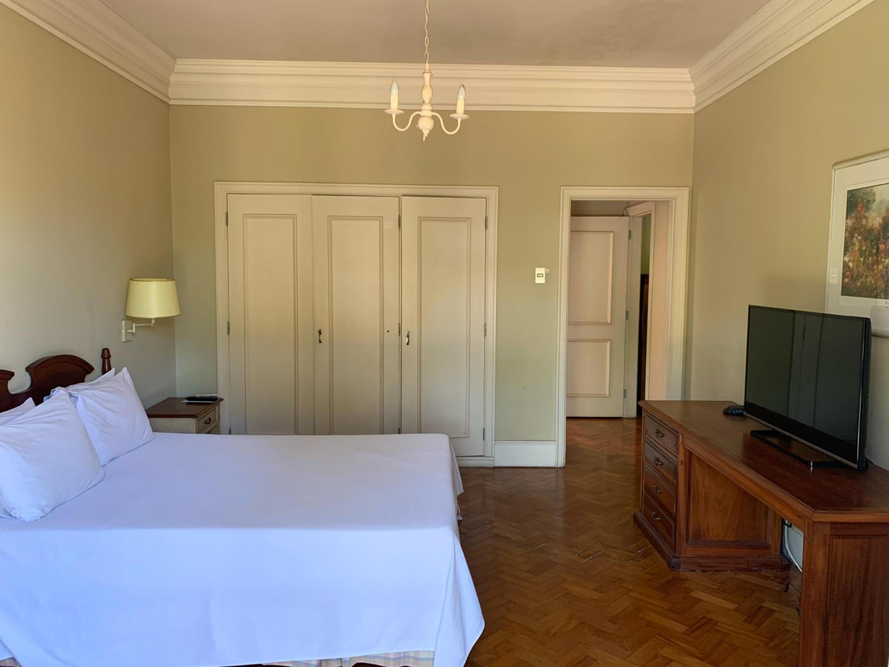 Standard Suite