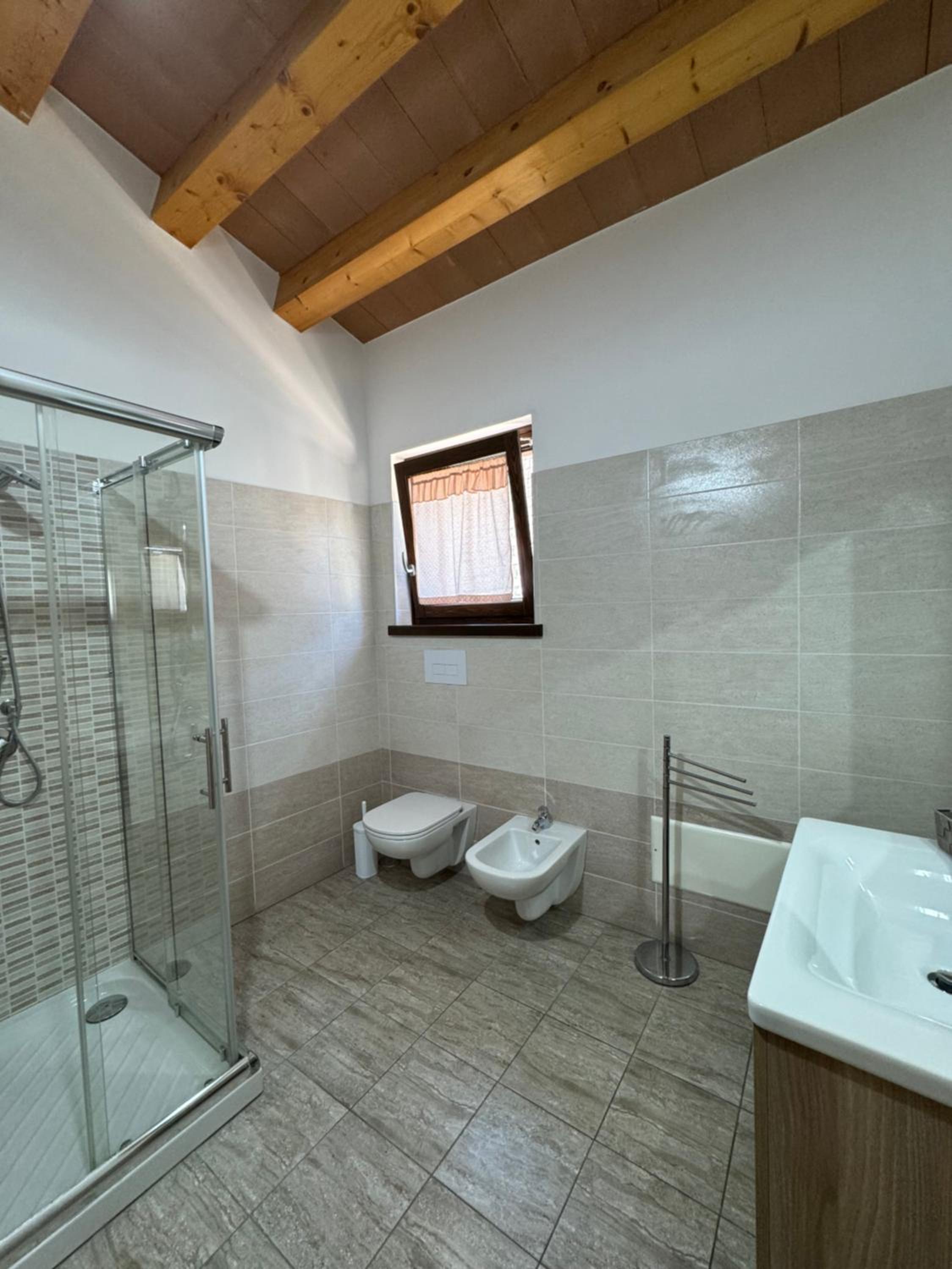 Deluxe Double or Twin Room - Photo 4