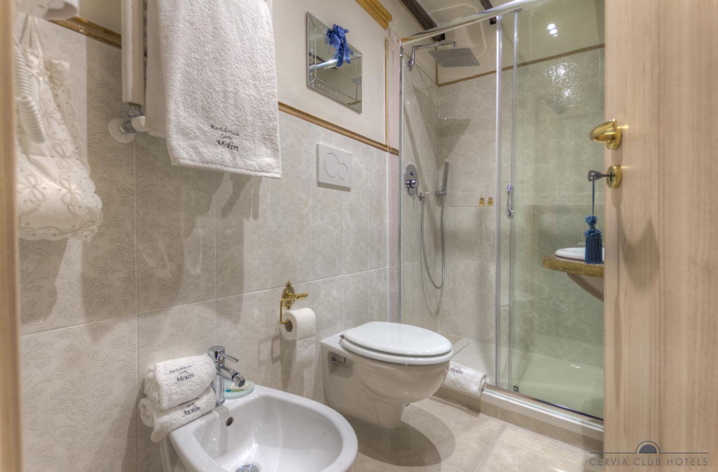 Small Double Room photo 3