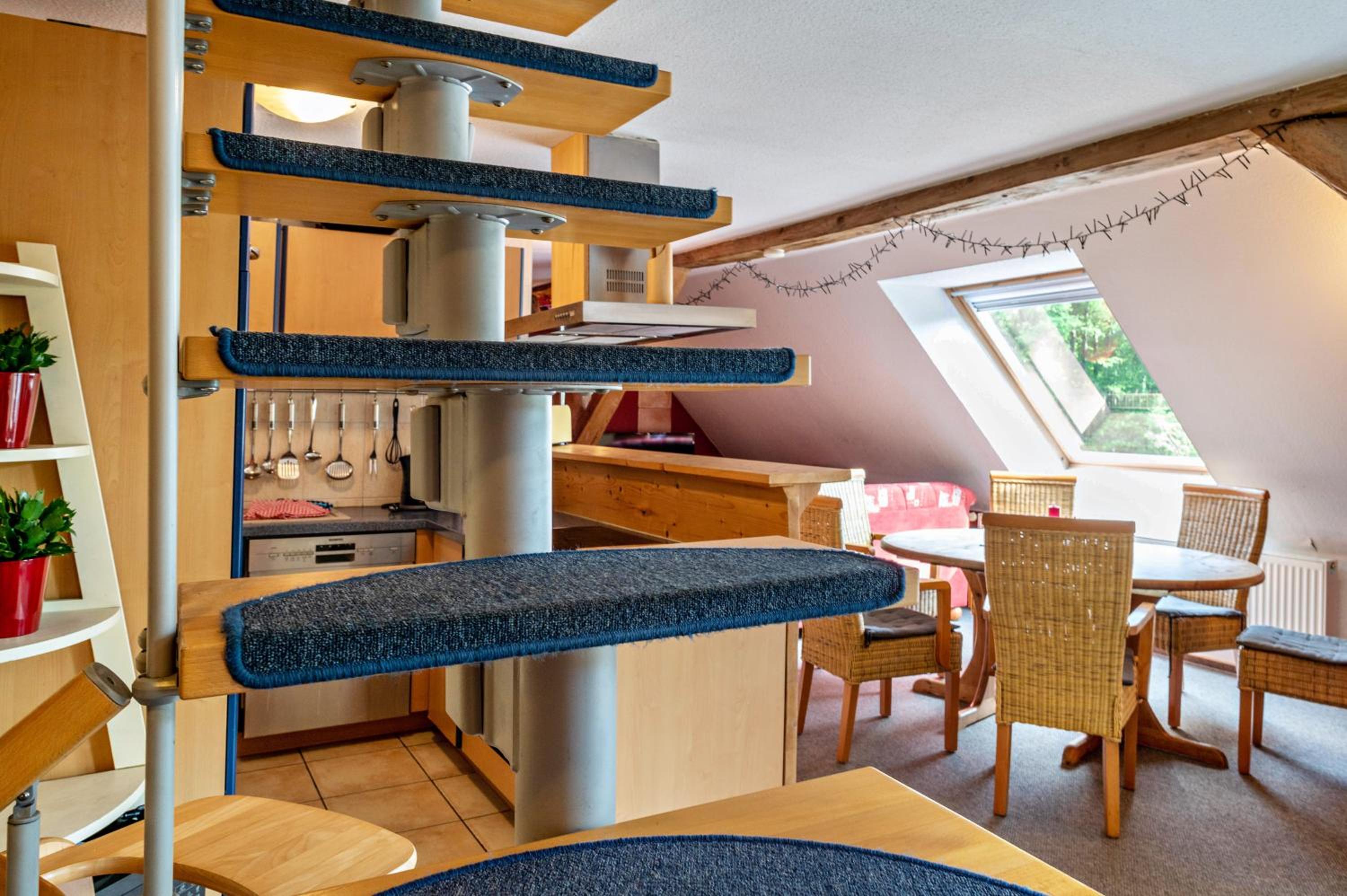 Three-Bedroom Premium Apartment with Balcony photo 3