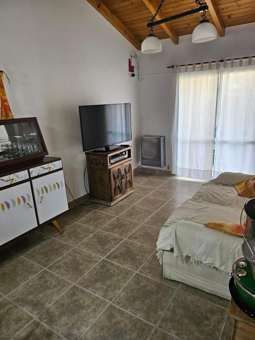 Three-Bedroom House photo 2