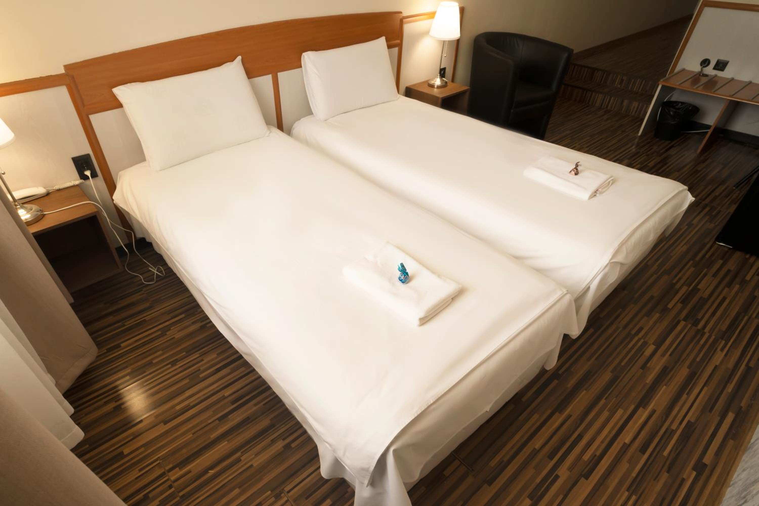 Superior Quadruple Room photo 2