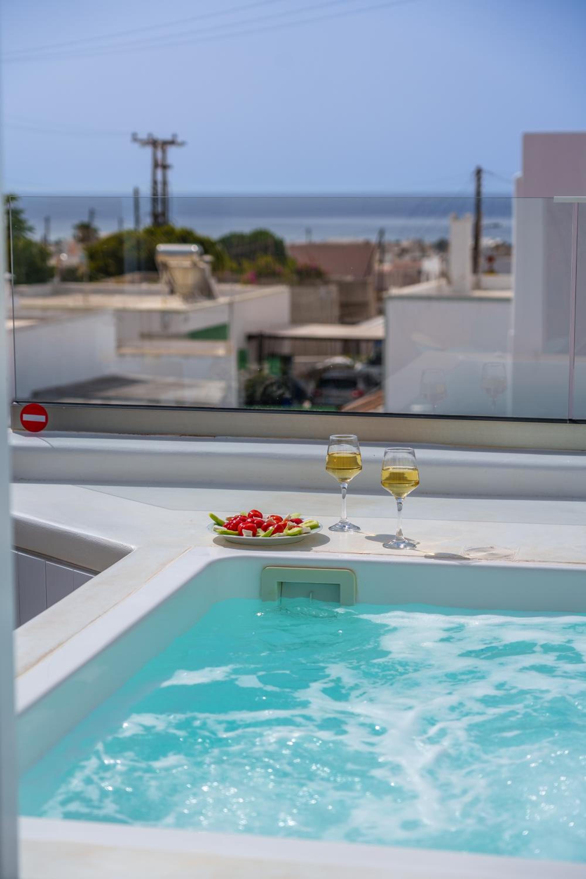 Sea View Suite with Private Hot tub - Photo 31