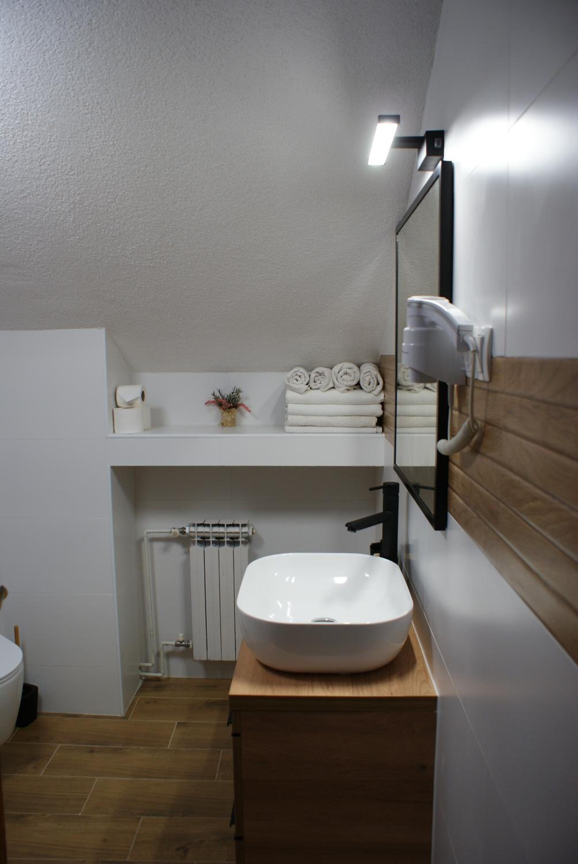 Family Suite - Photo 8