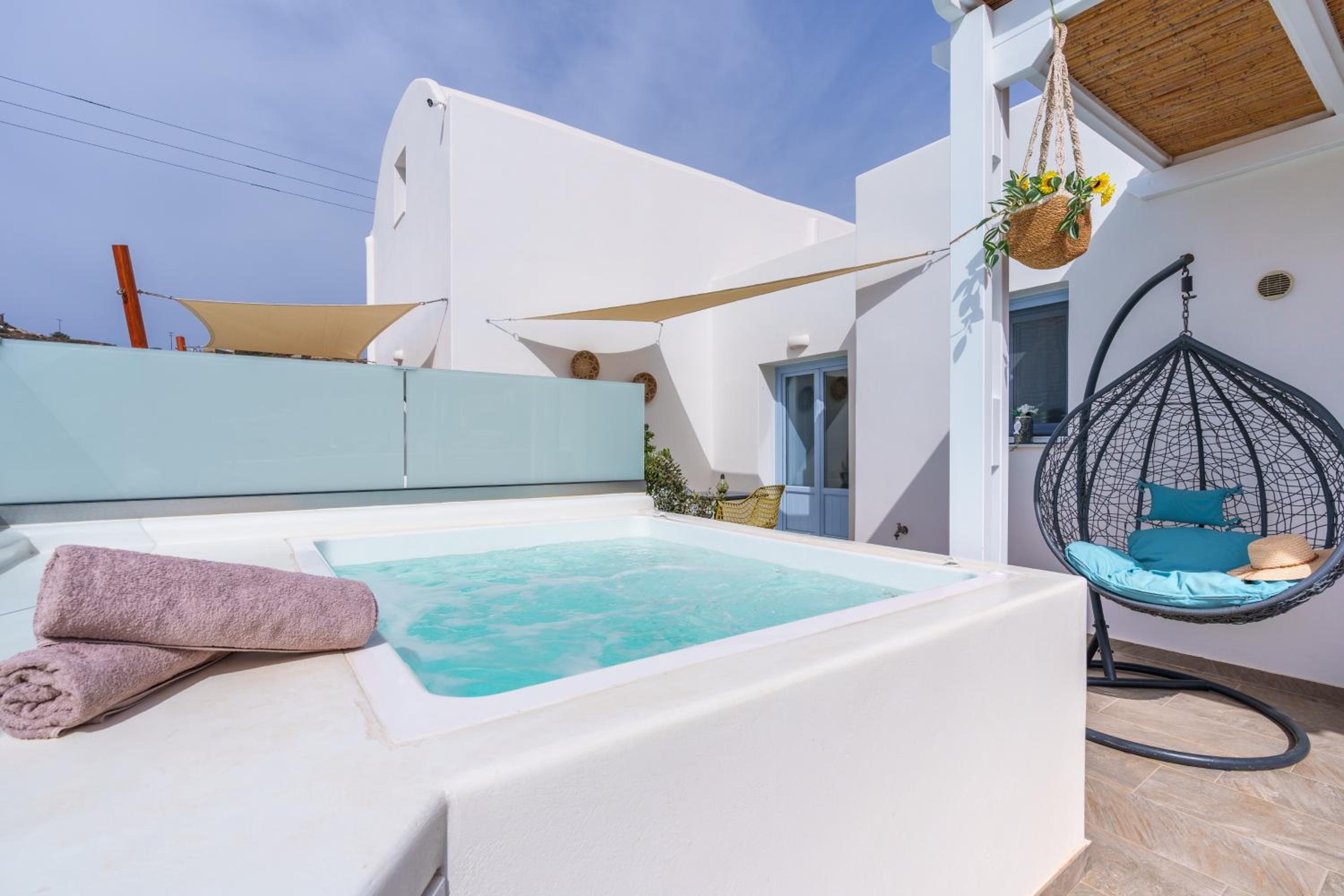 Sea View Suite with Private Hot tub - Photo 18