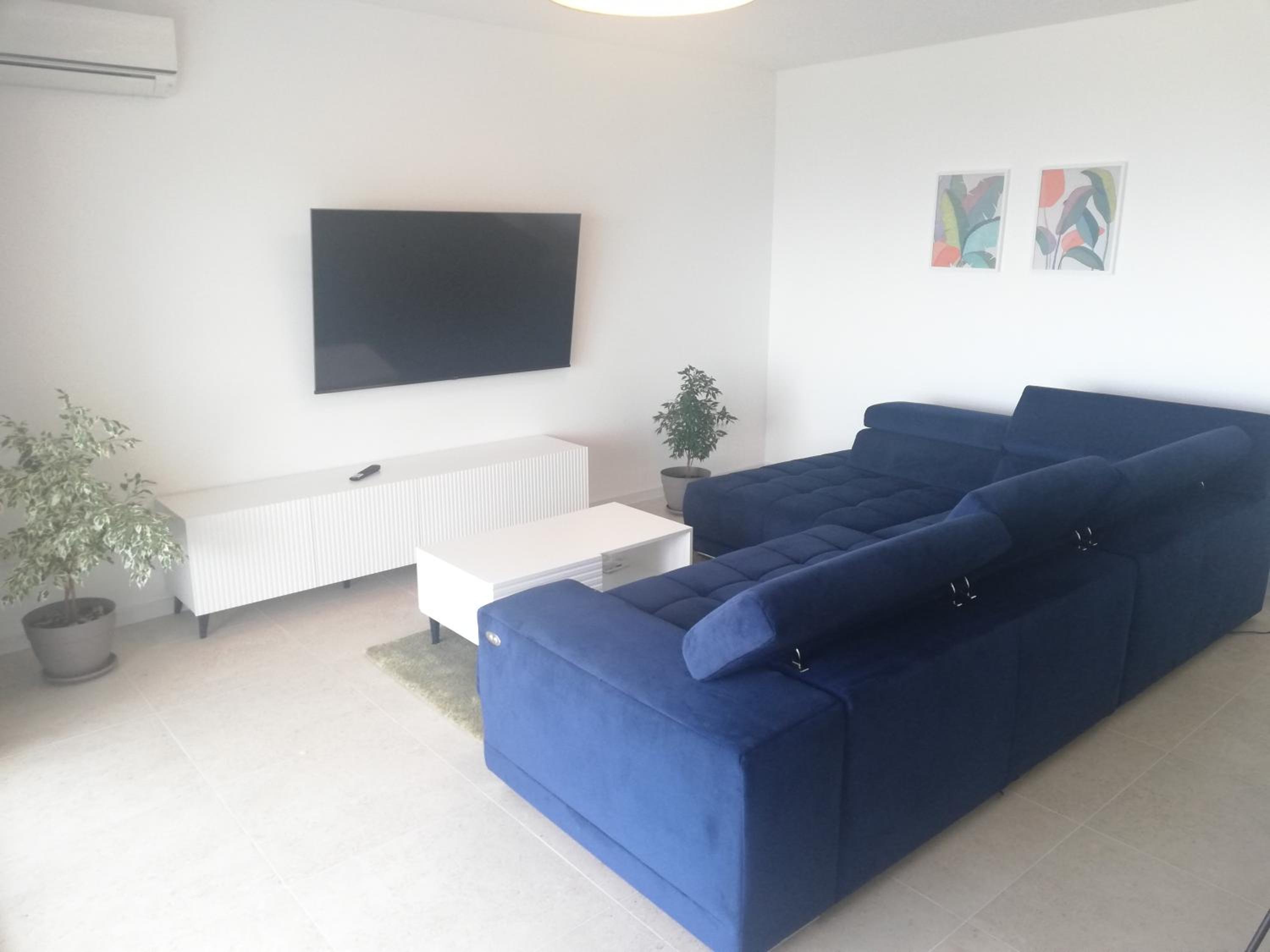 Two-Bedroom Apartment with Private Pool photo 1