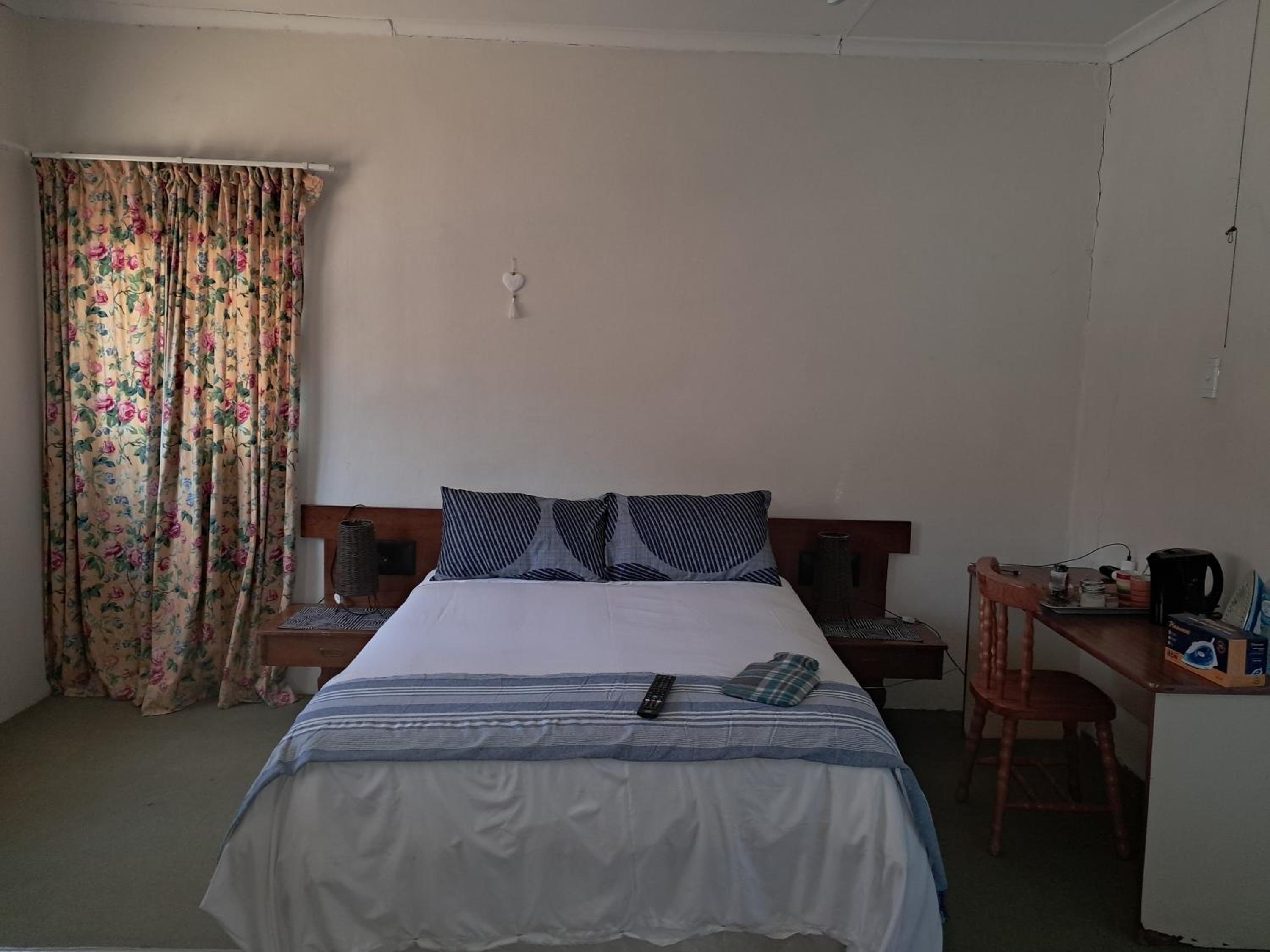 Budget Double Room photo 1