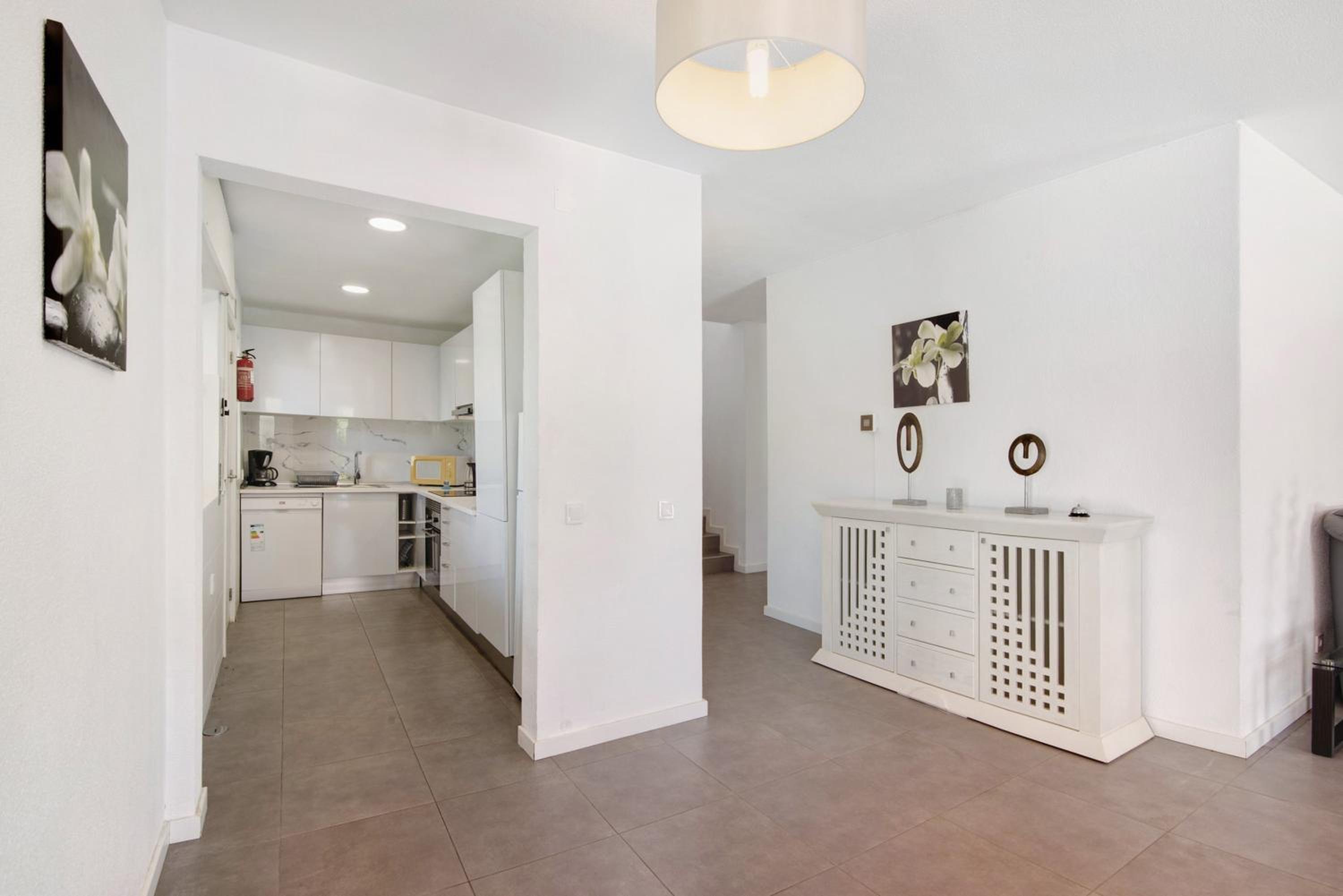Villa photo 3