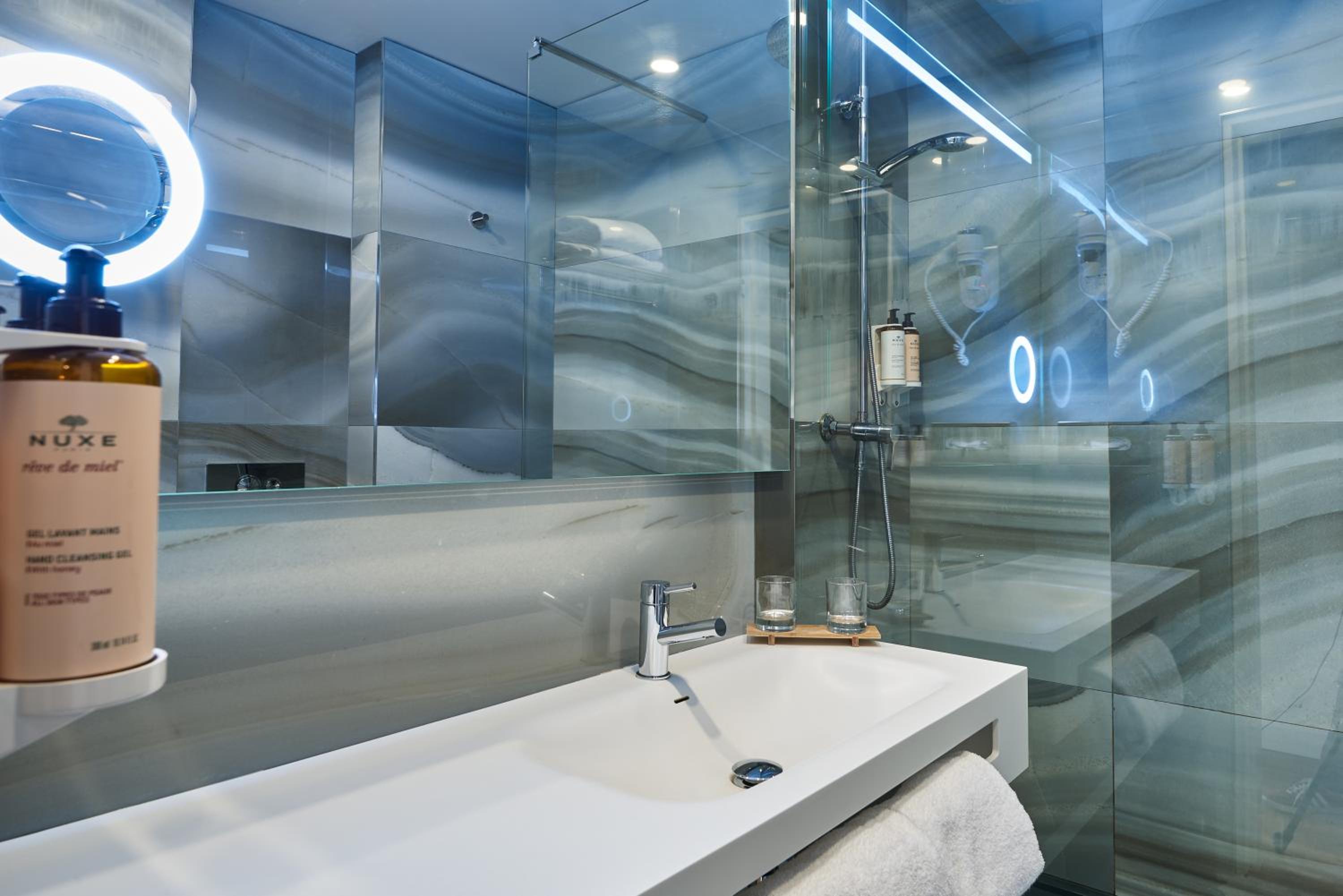 Superior Double Room - Photo 6