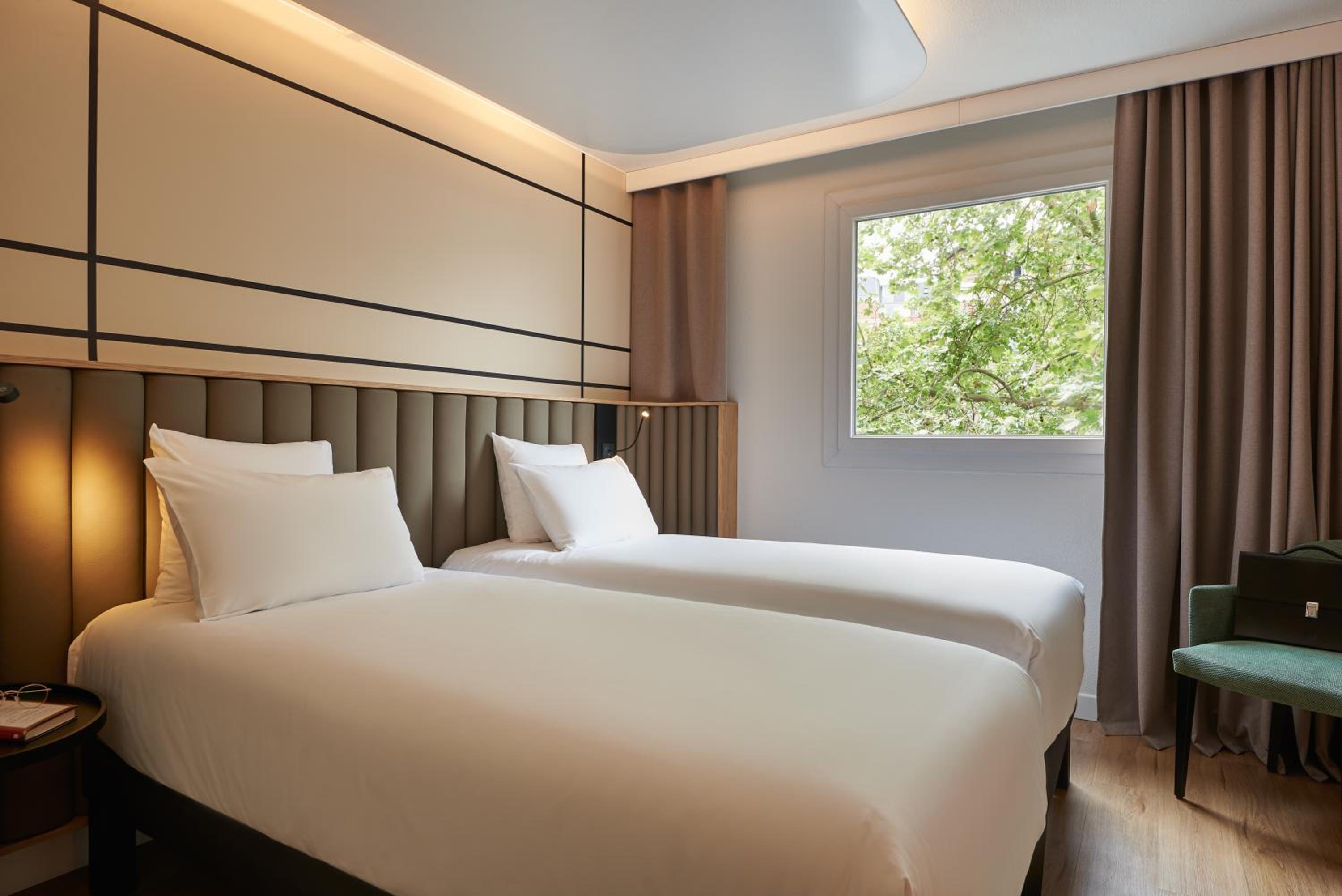 Classic Twin Room - Photo 10