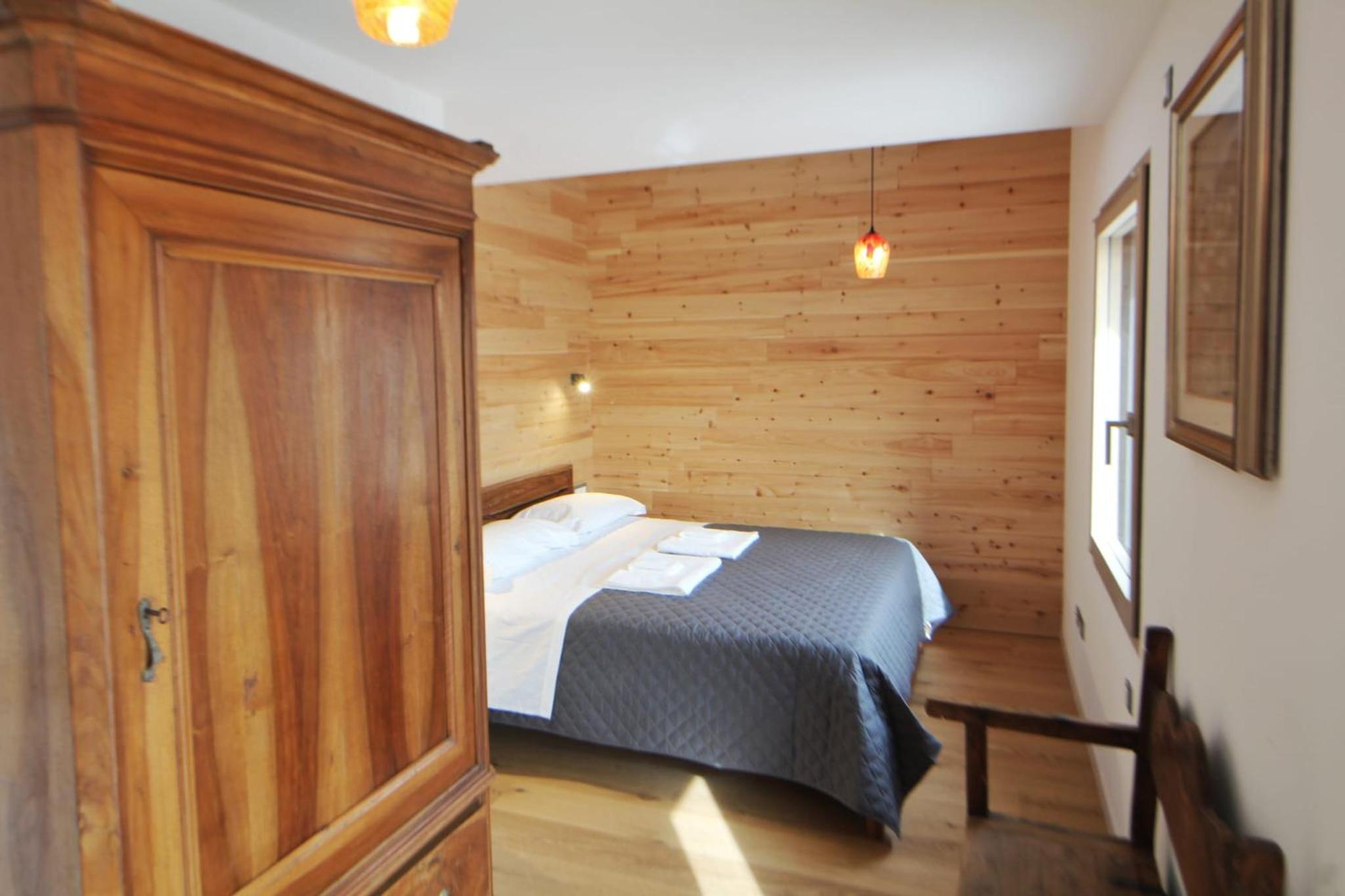 Two-Bedroom Deluxe Apartment with Garden View photo 1