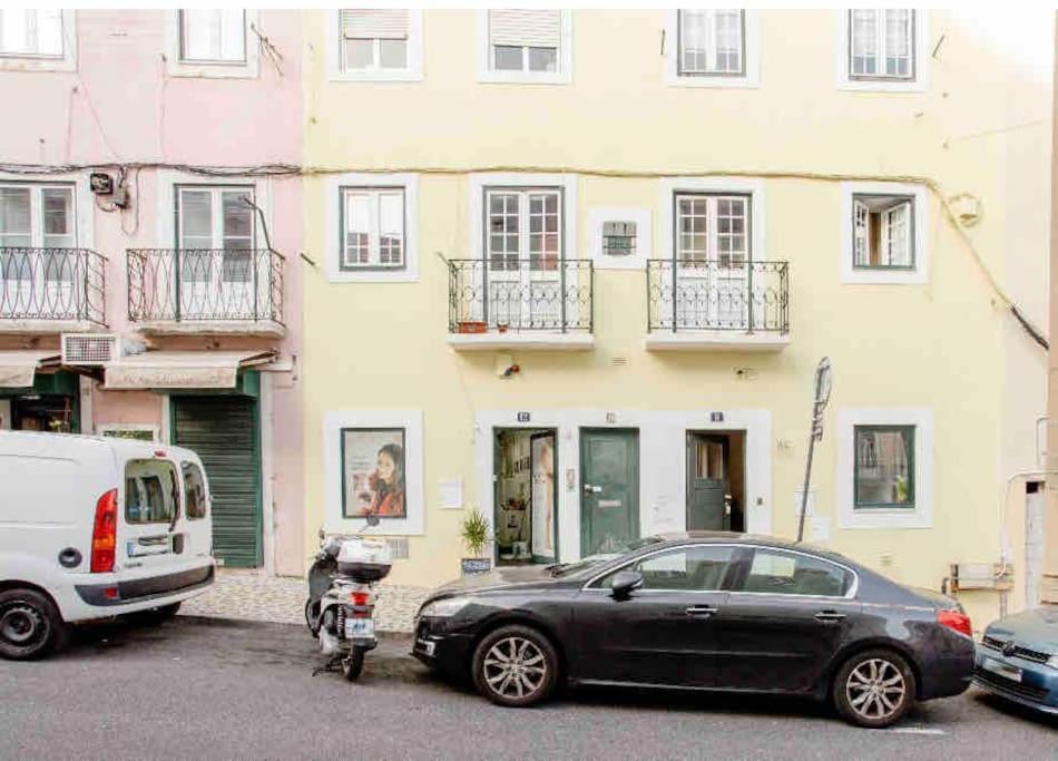 Studio Apartment - Photo 25