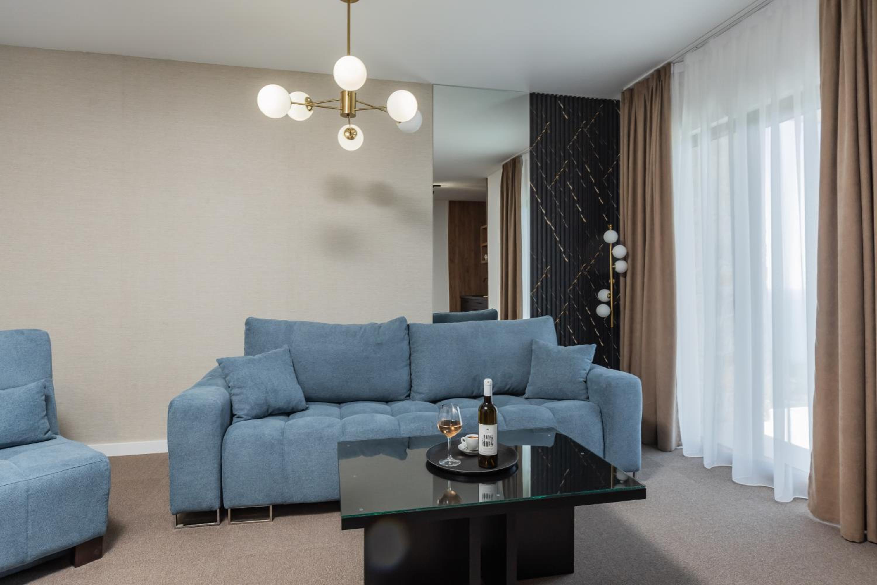 Apartment with Sea View - Photo 1