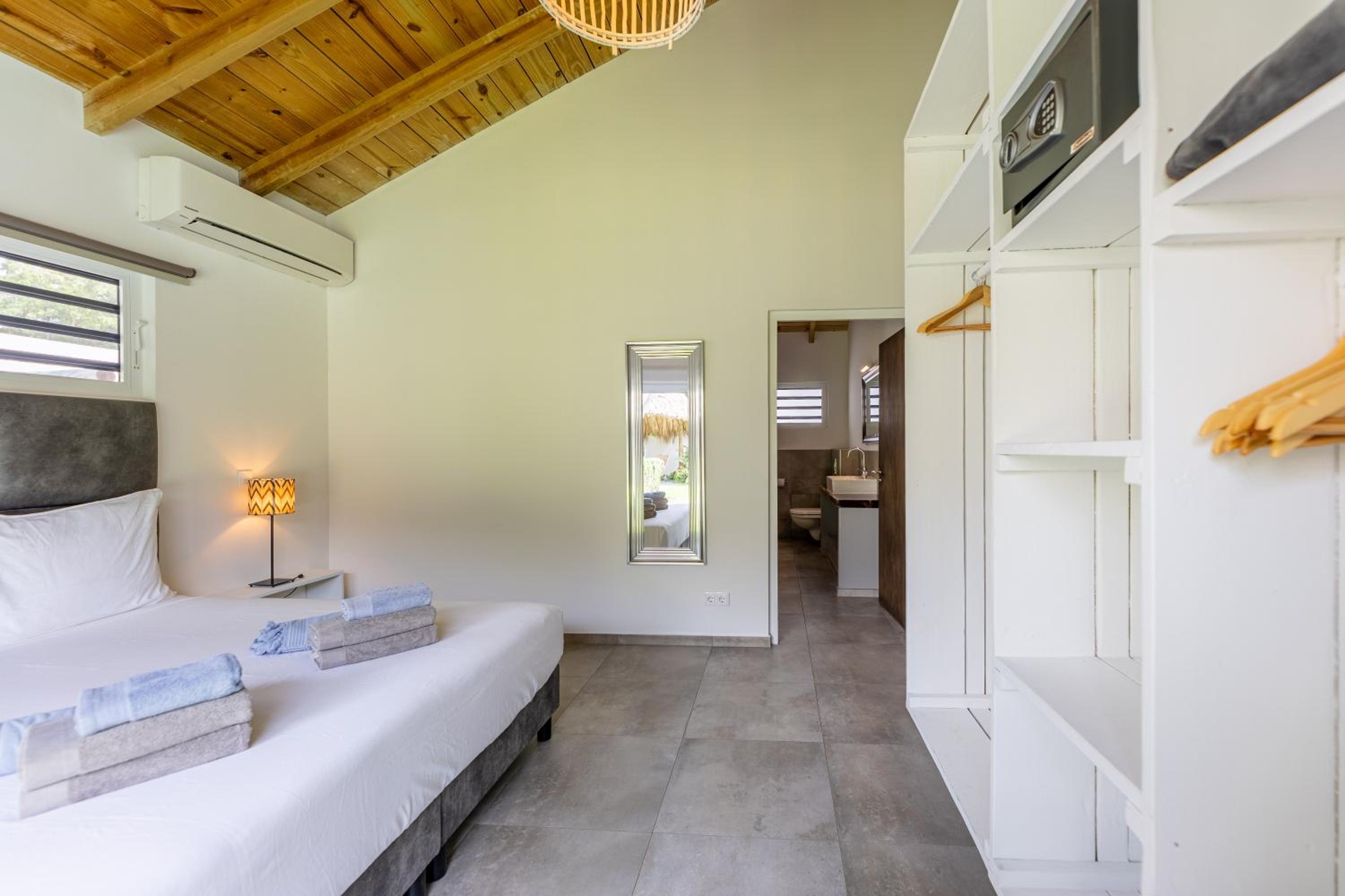 Villa photo 3