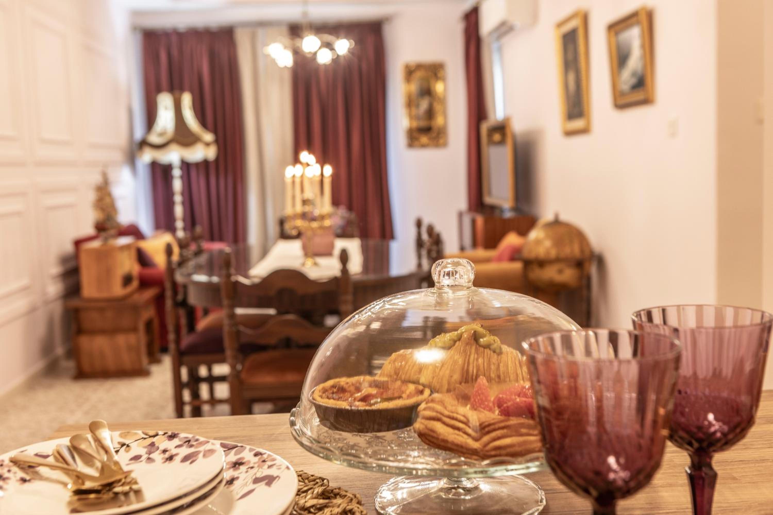 PALAZZO TRANQUILLO Two Bedroom Apartment B312 photo 3