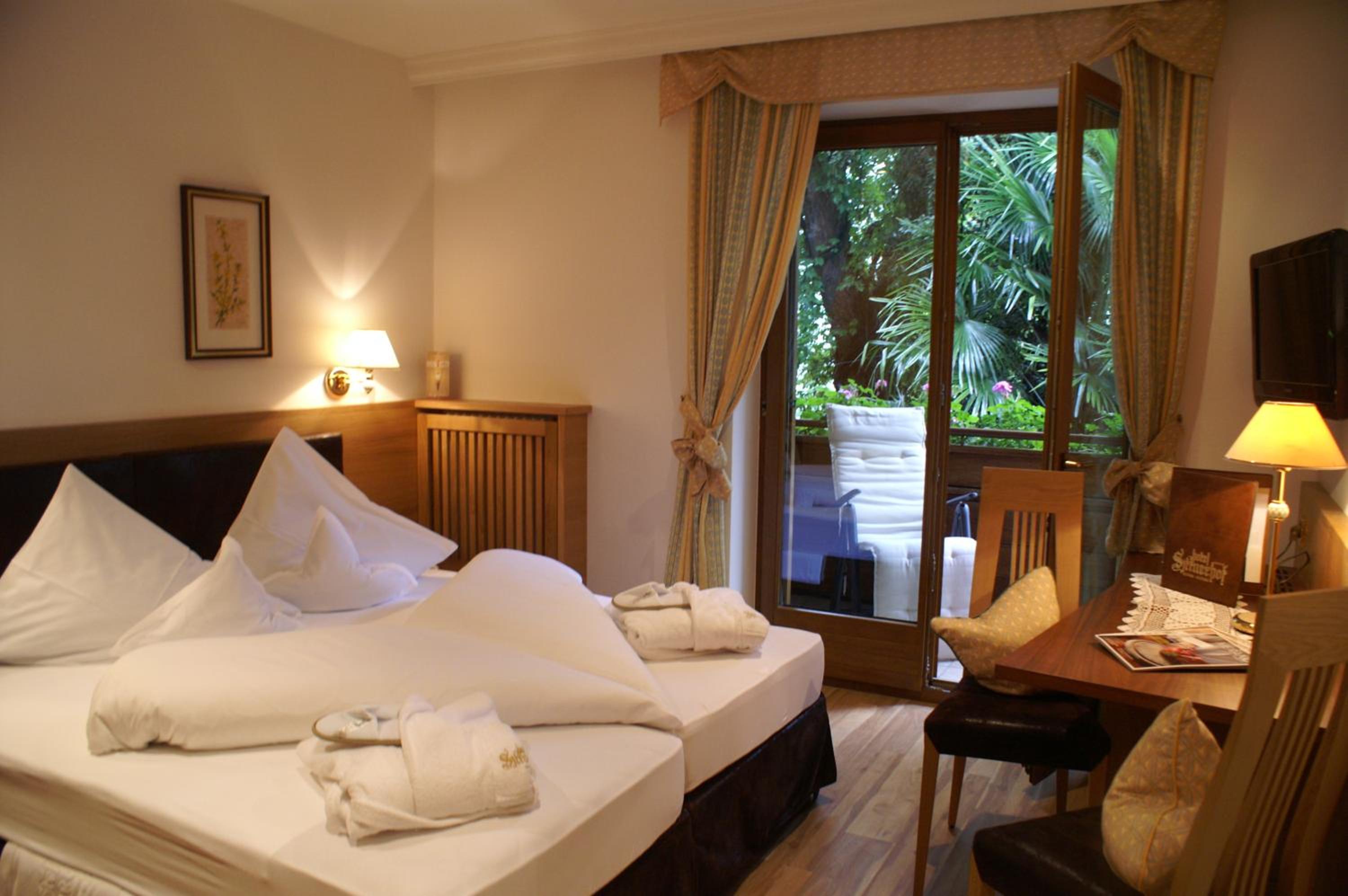 Comfort Double Room with Balcony - Photo 1