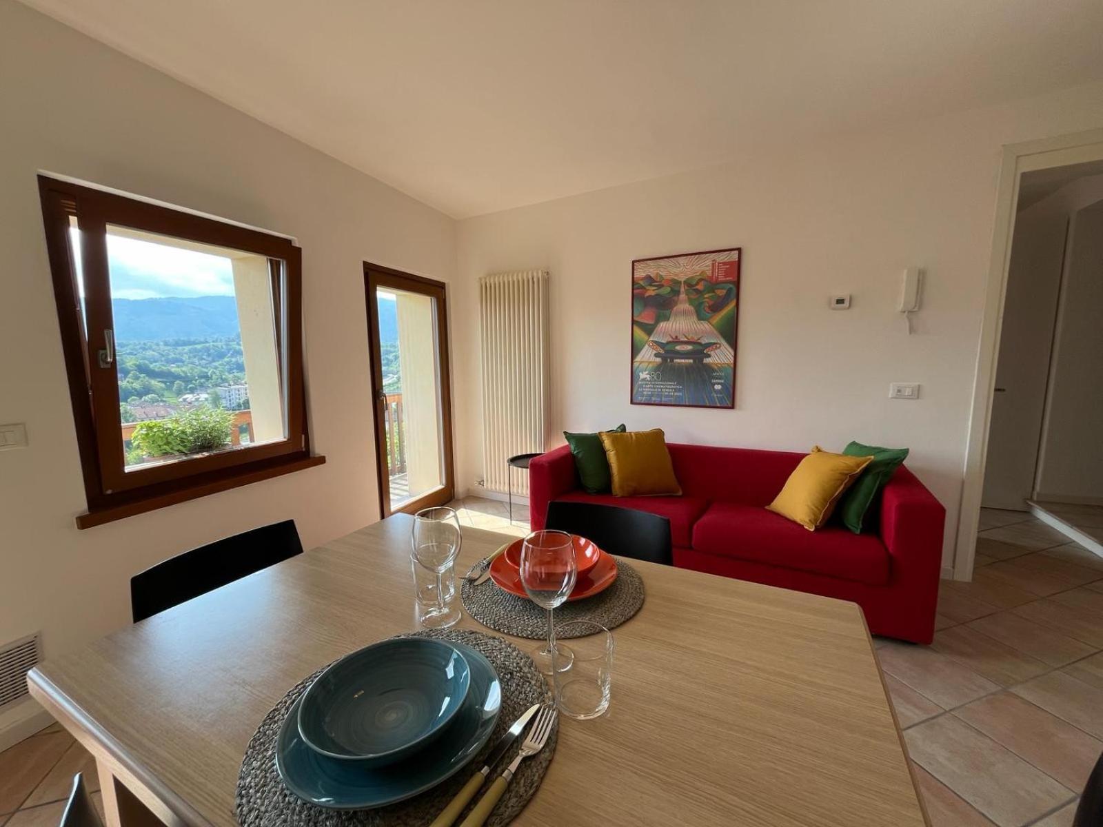 Apartment With View And Balcony