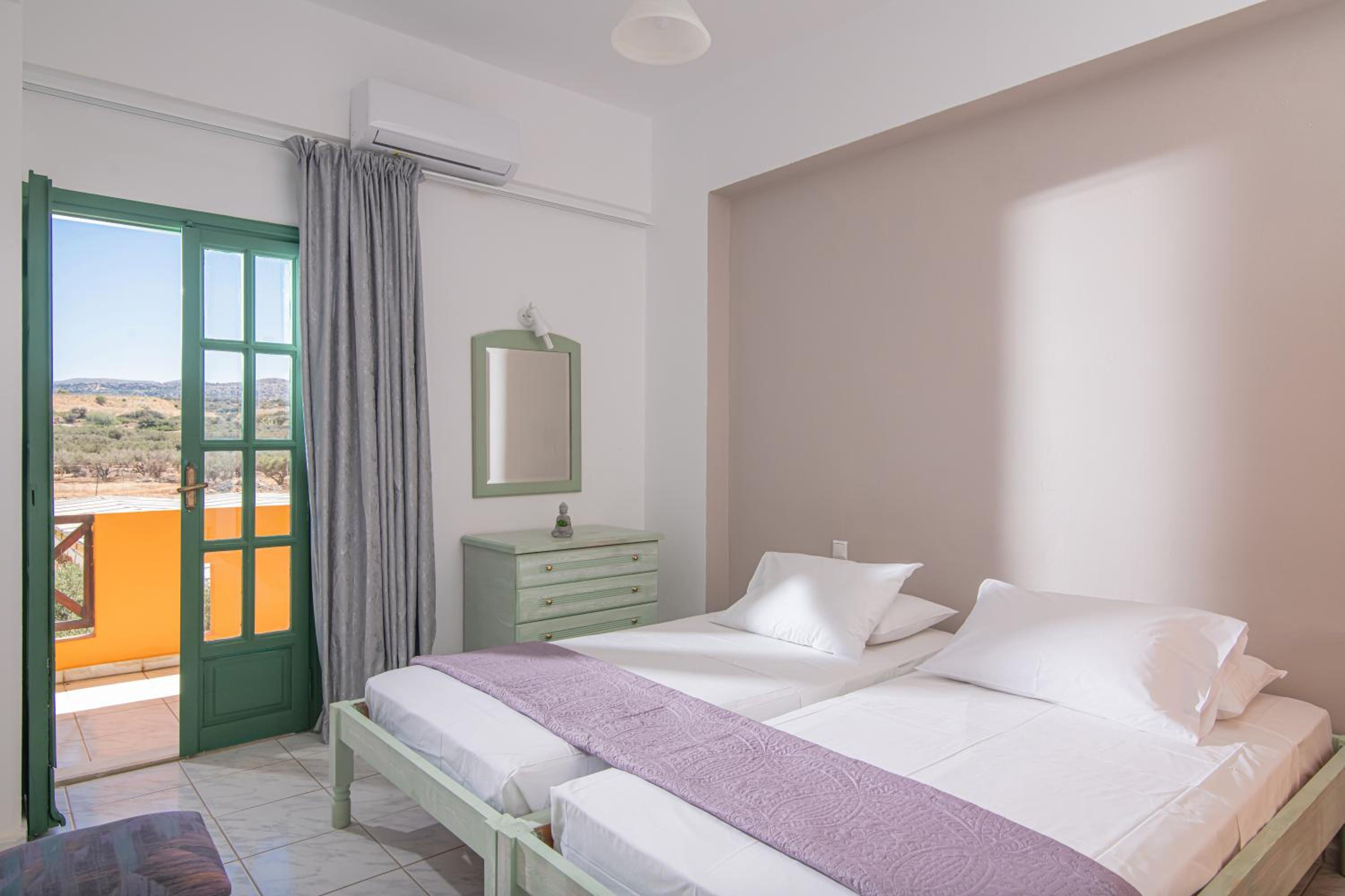 Family One Bedroom Apartment with Garden or Pool View