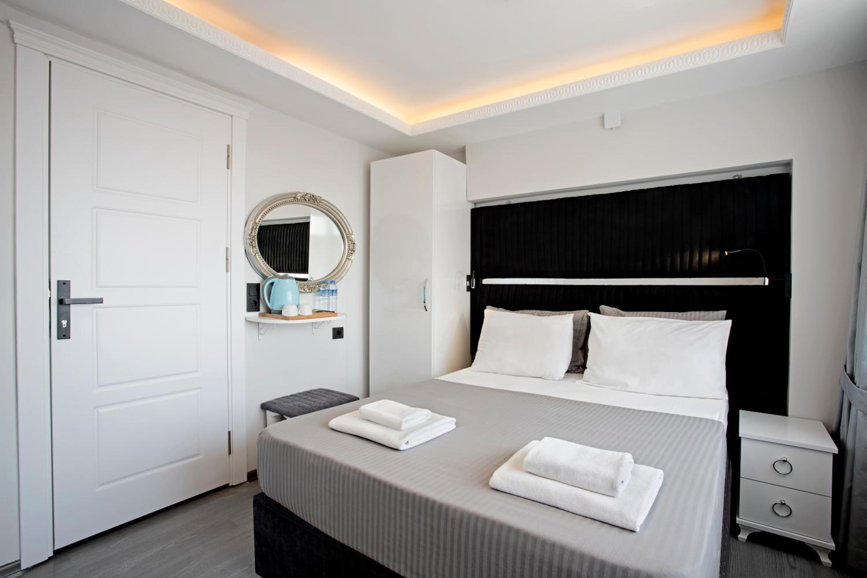 Standard Double Room photo 1
