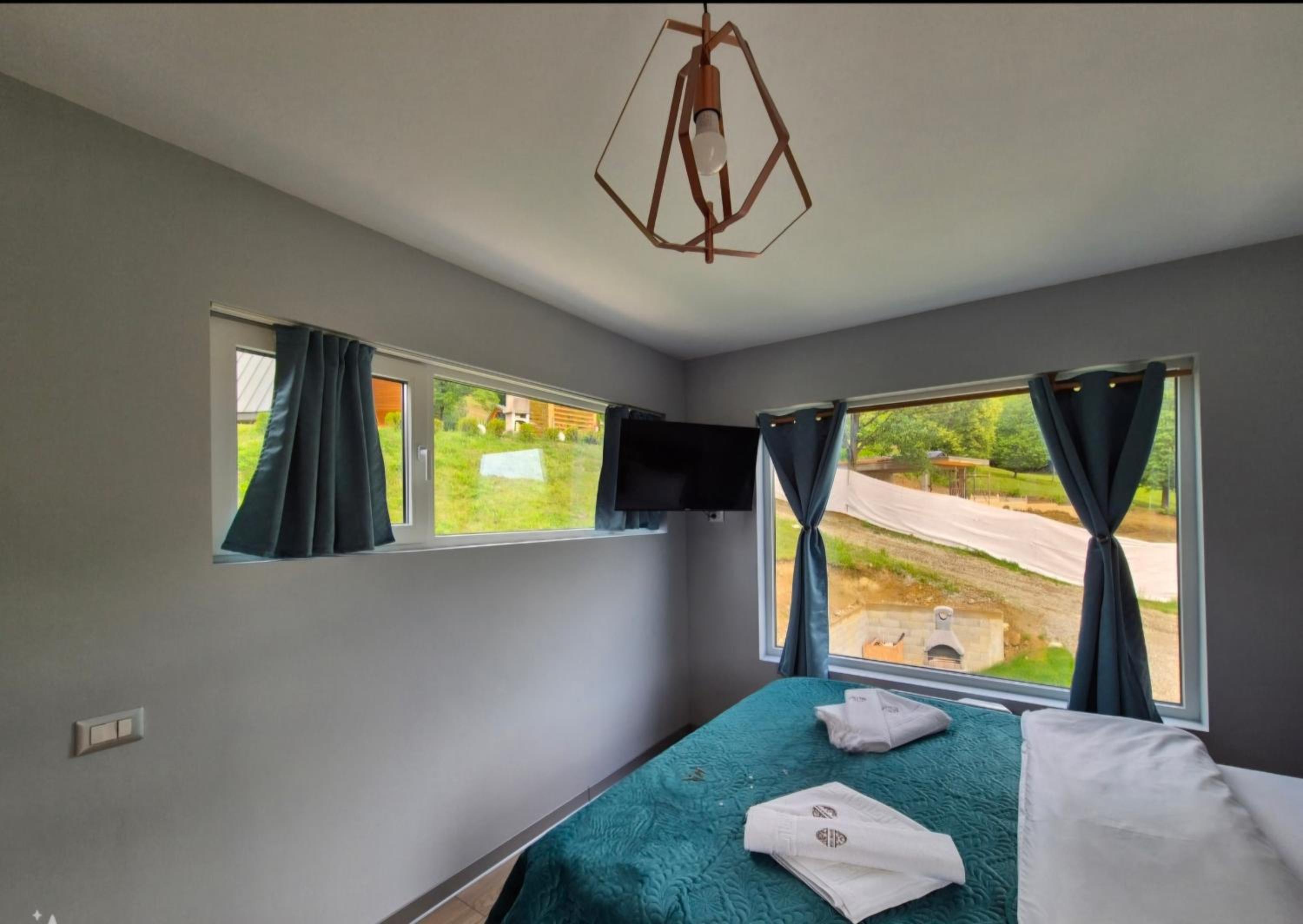 One-Bedroom House photo 1