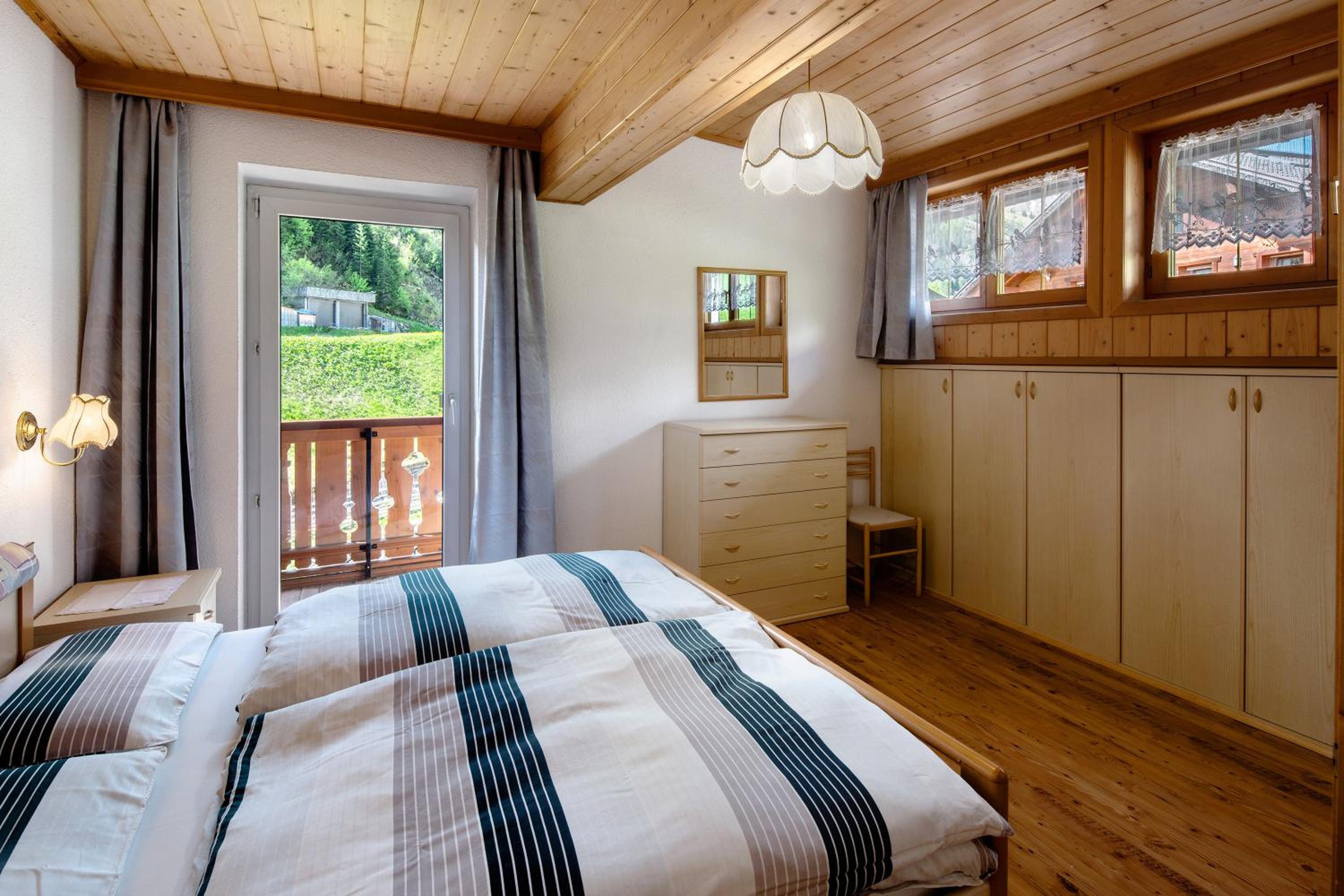 Superior One-Bedroom Apartment With Balcony