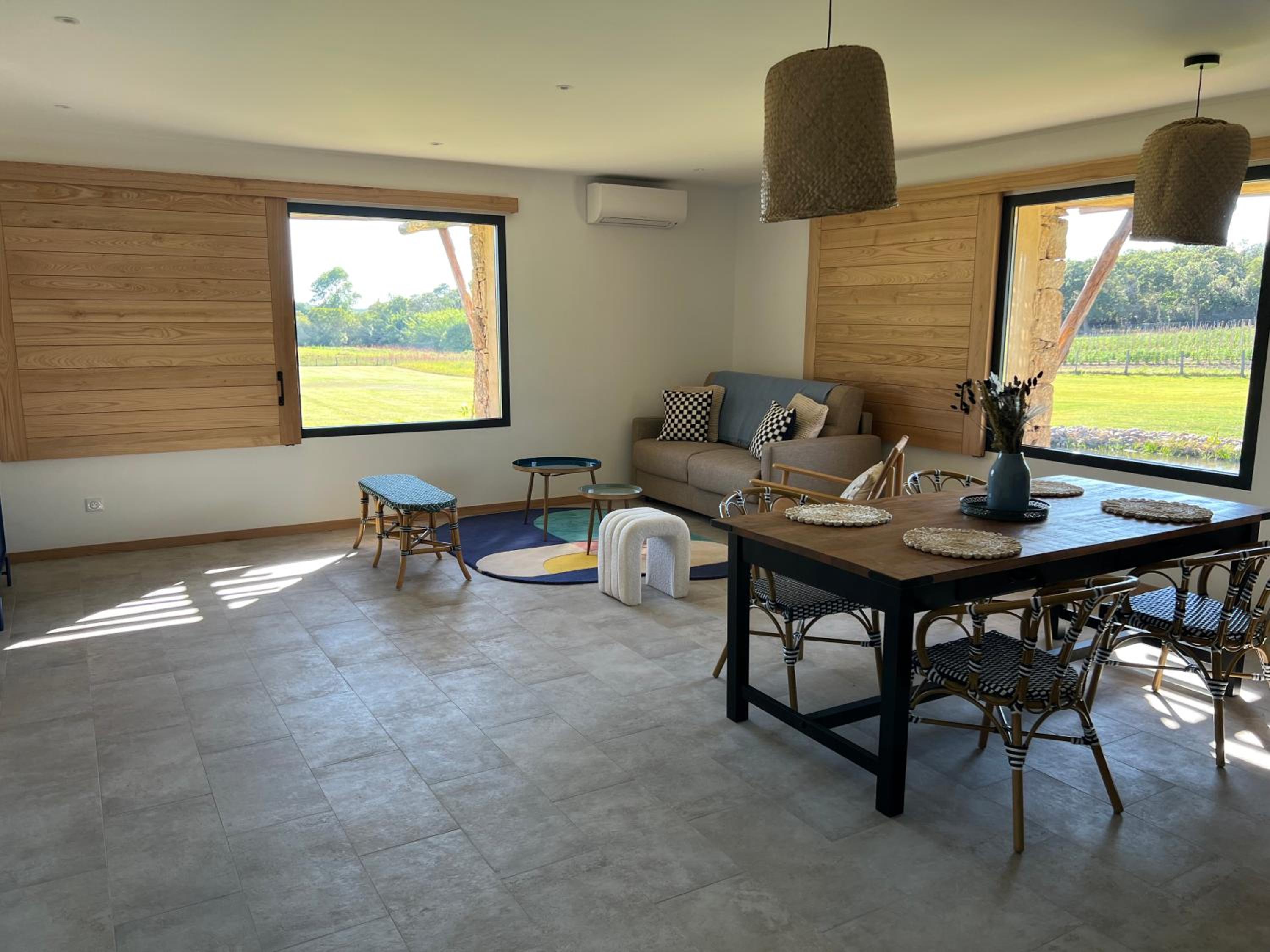 Deluxe Family Suite