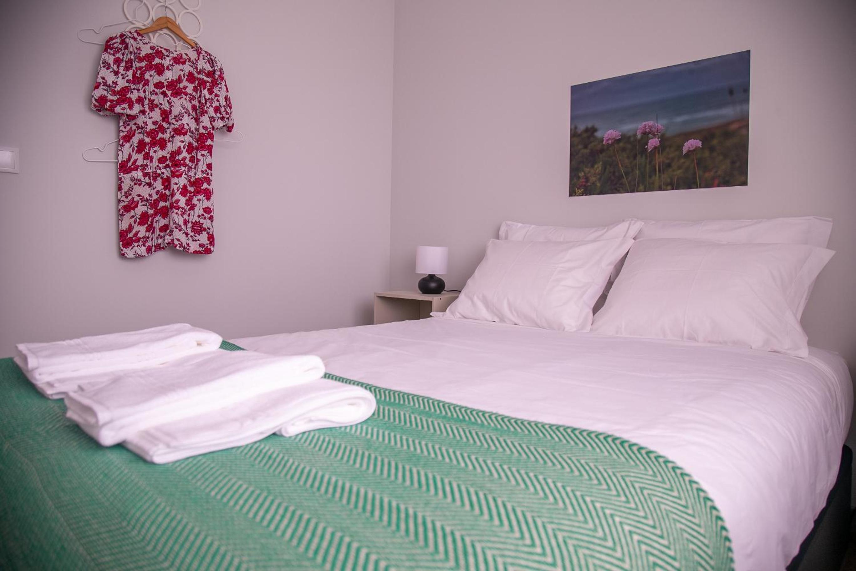 Double Room with Shared Bathroom photo 3