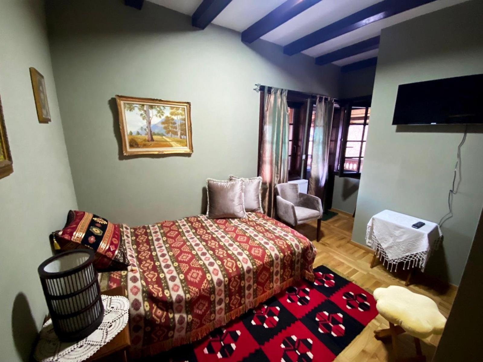 Single Room with Balcony photo 2
