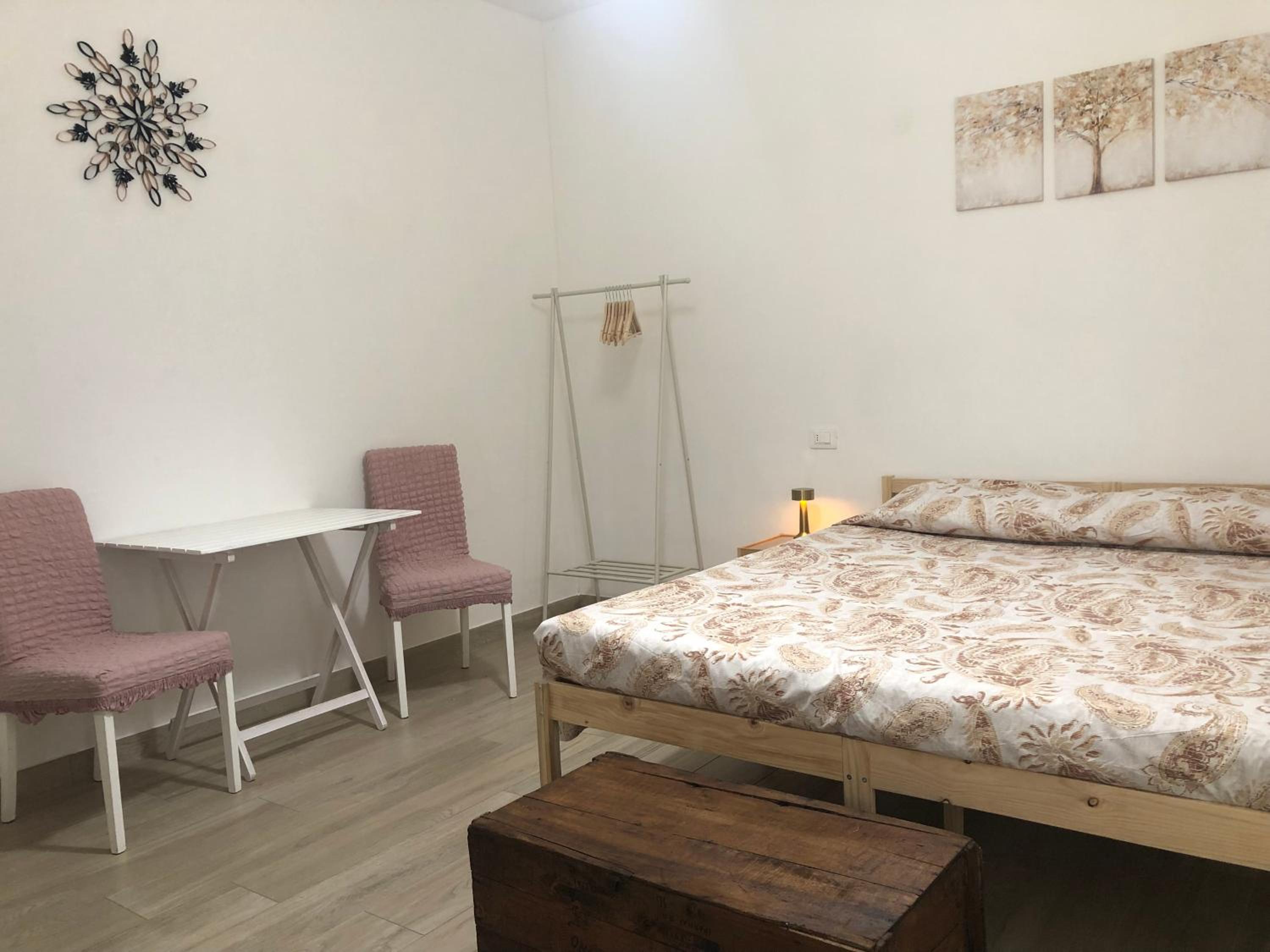 Double Room with Private Bathroom photo 3